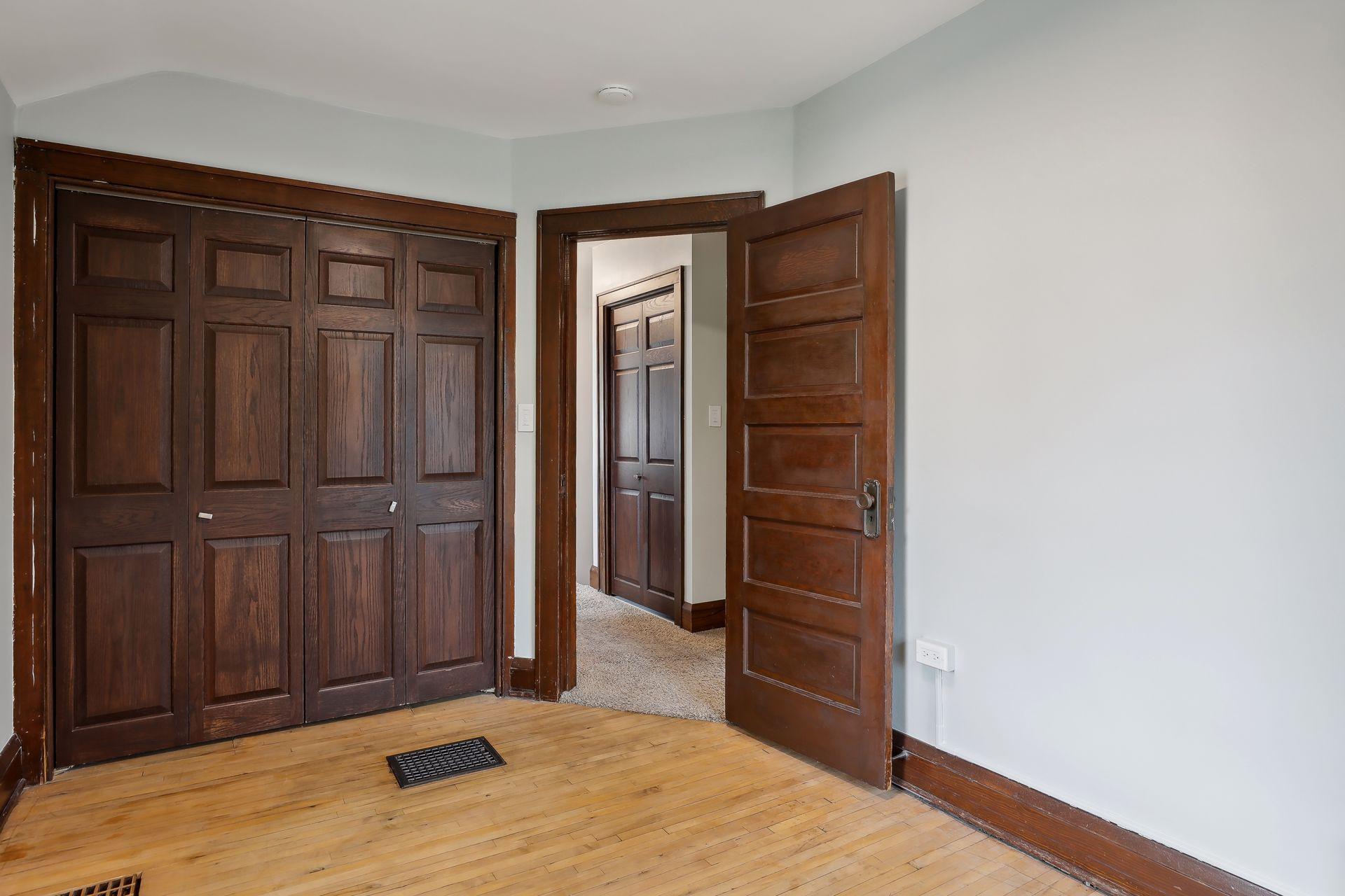 3242 Ulysses Street NE
