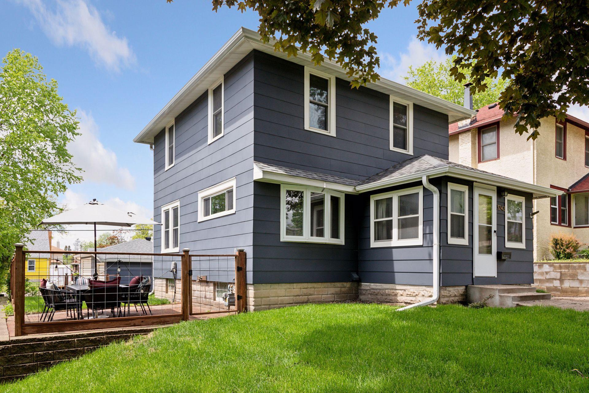 3242 Ulysses Street NE