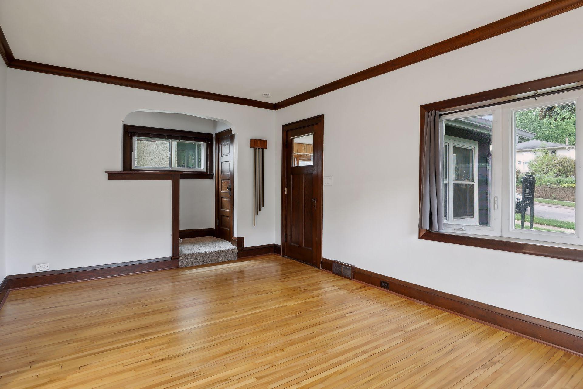 3242 Ulysses Street NE