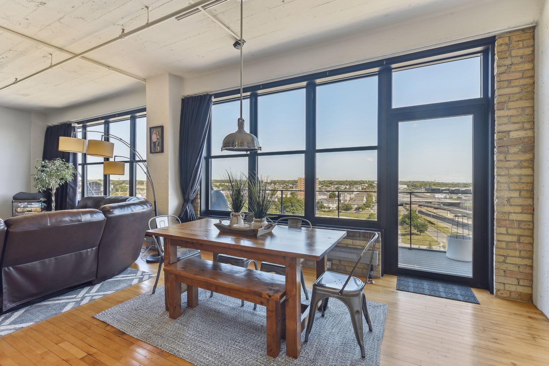 290 Market Street Unit: 808