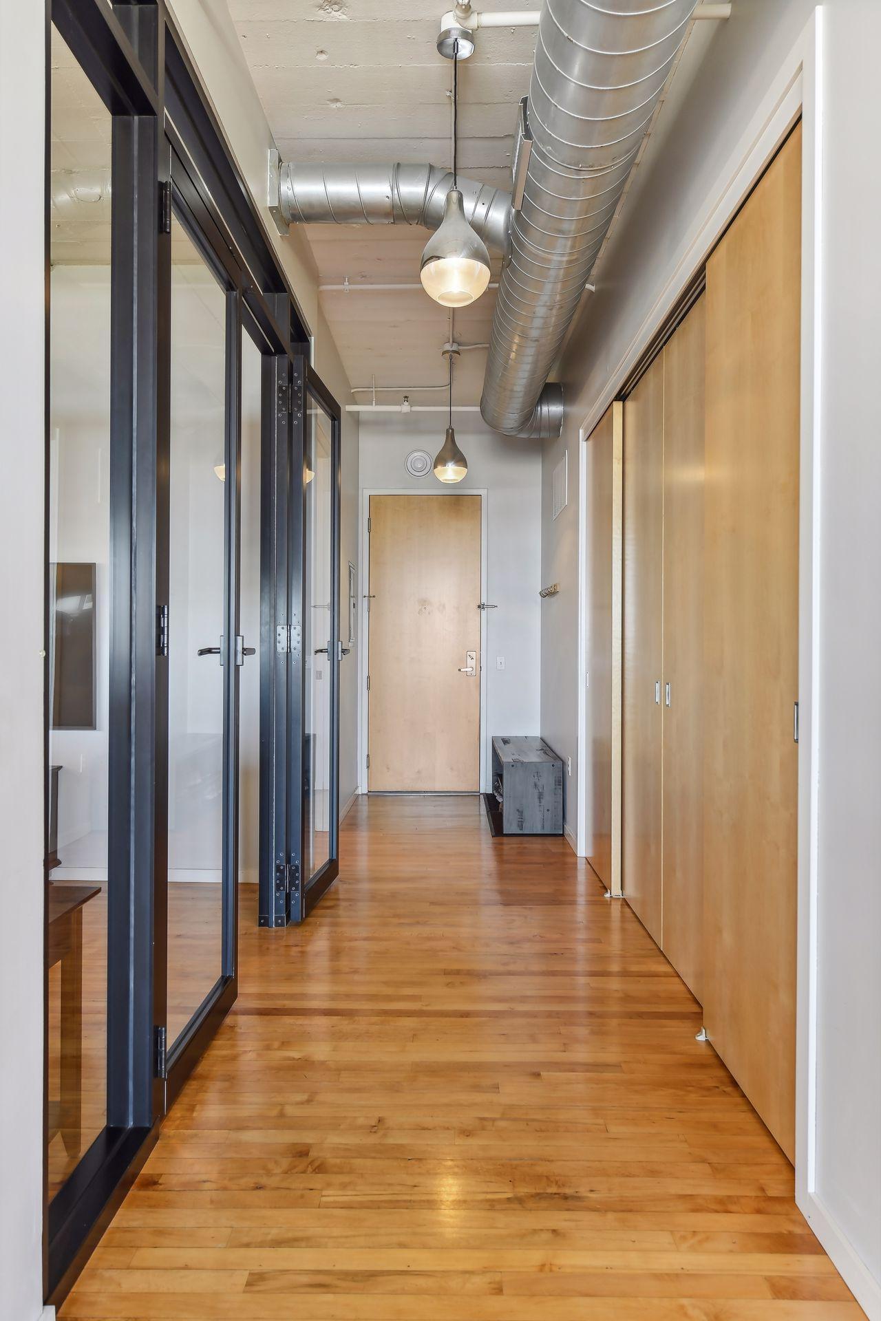 290 Market Street Unit: 808