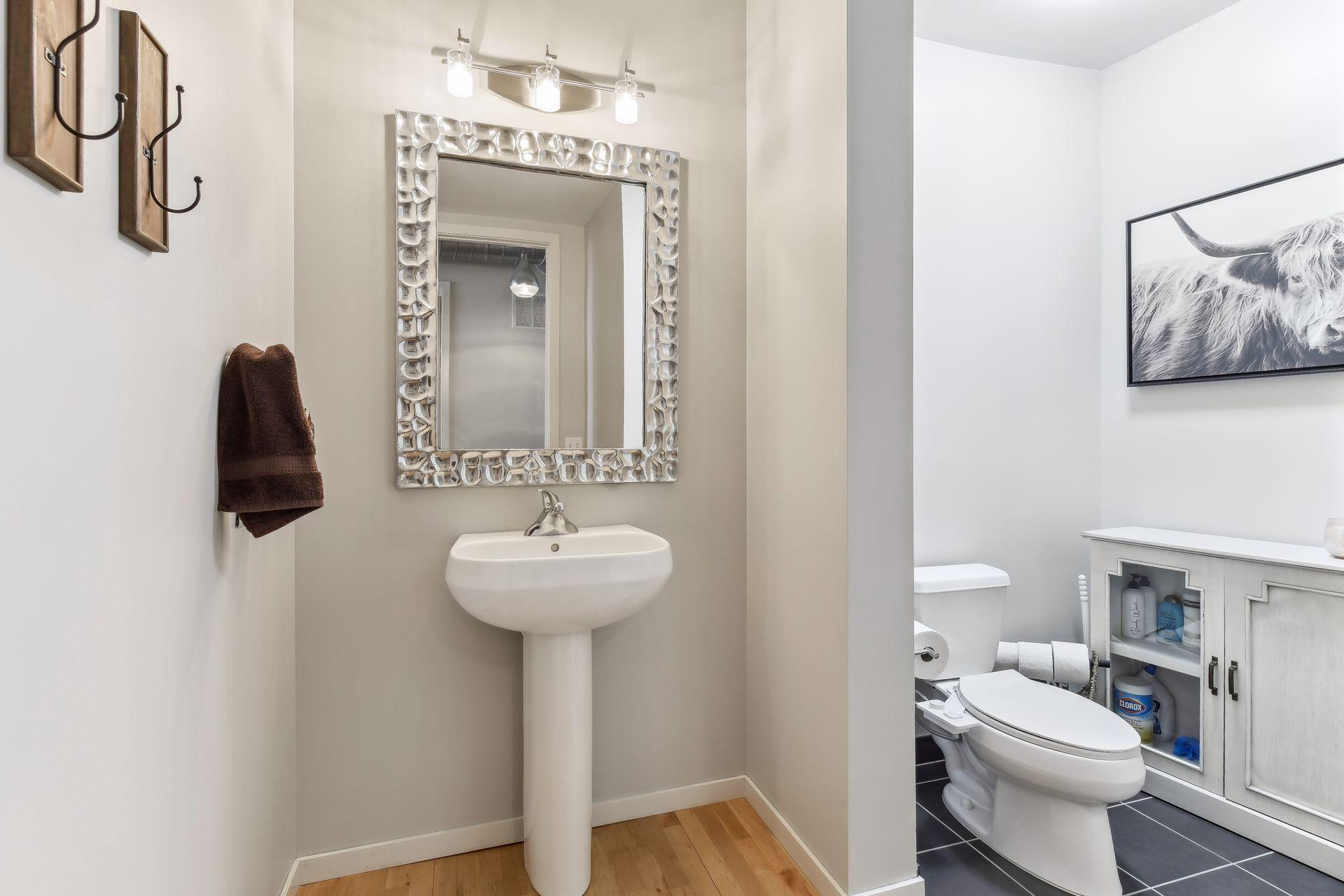 290 Market Street Unit: 808