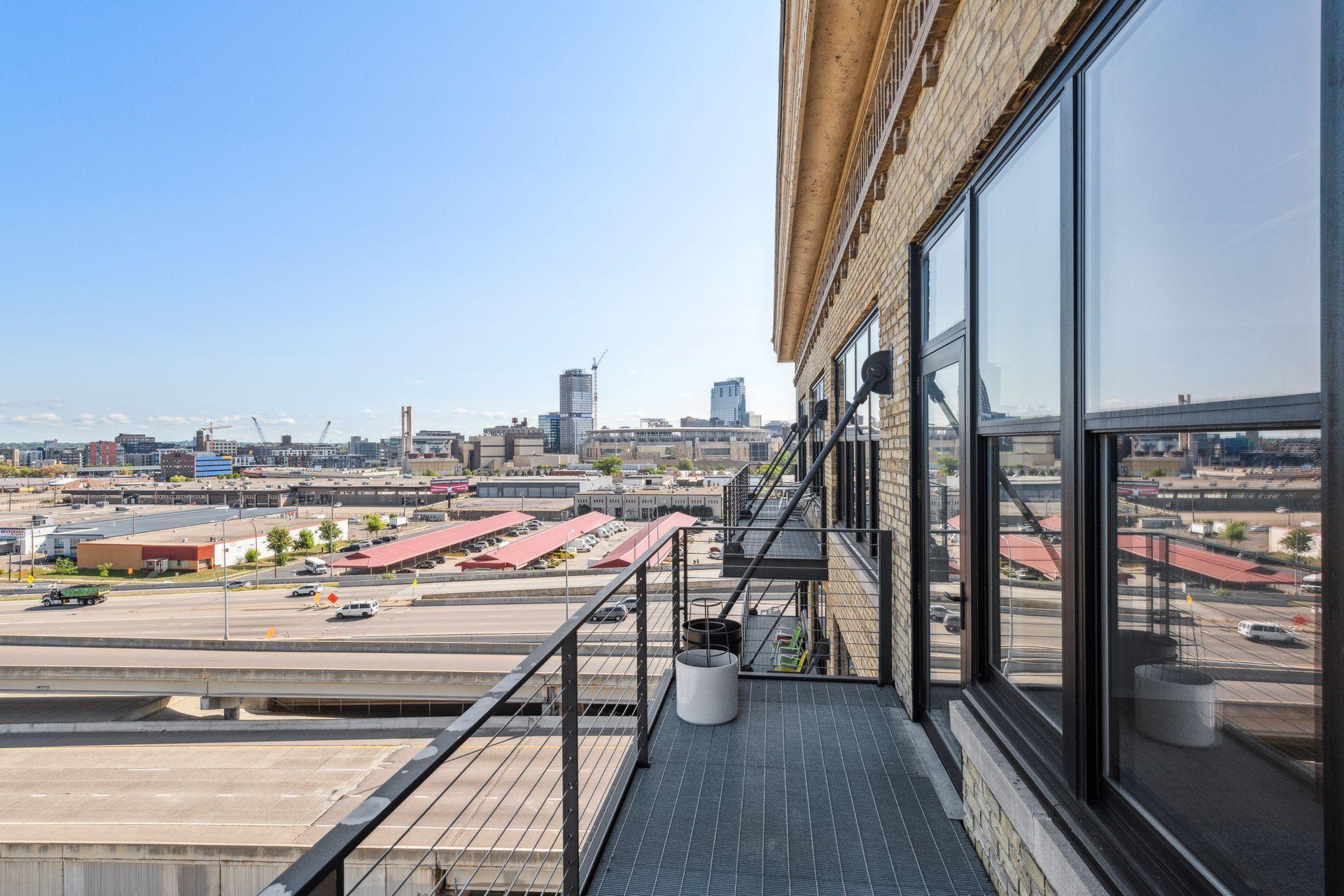 290 Market Street Unit: 808