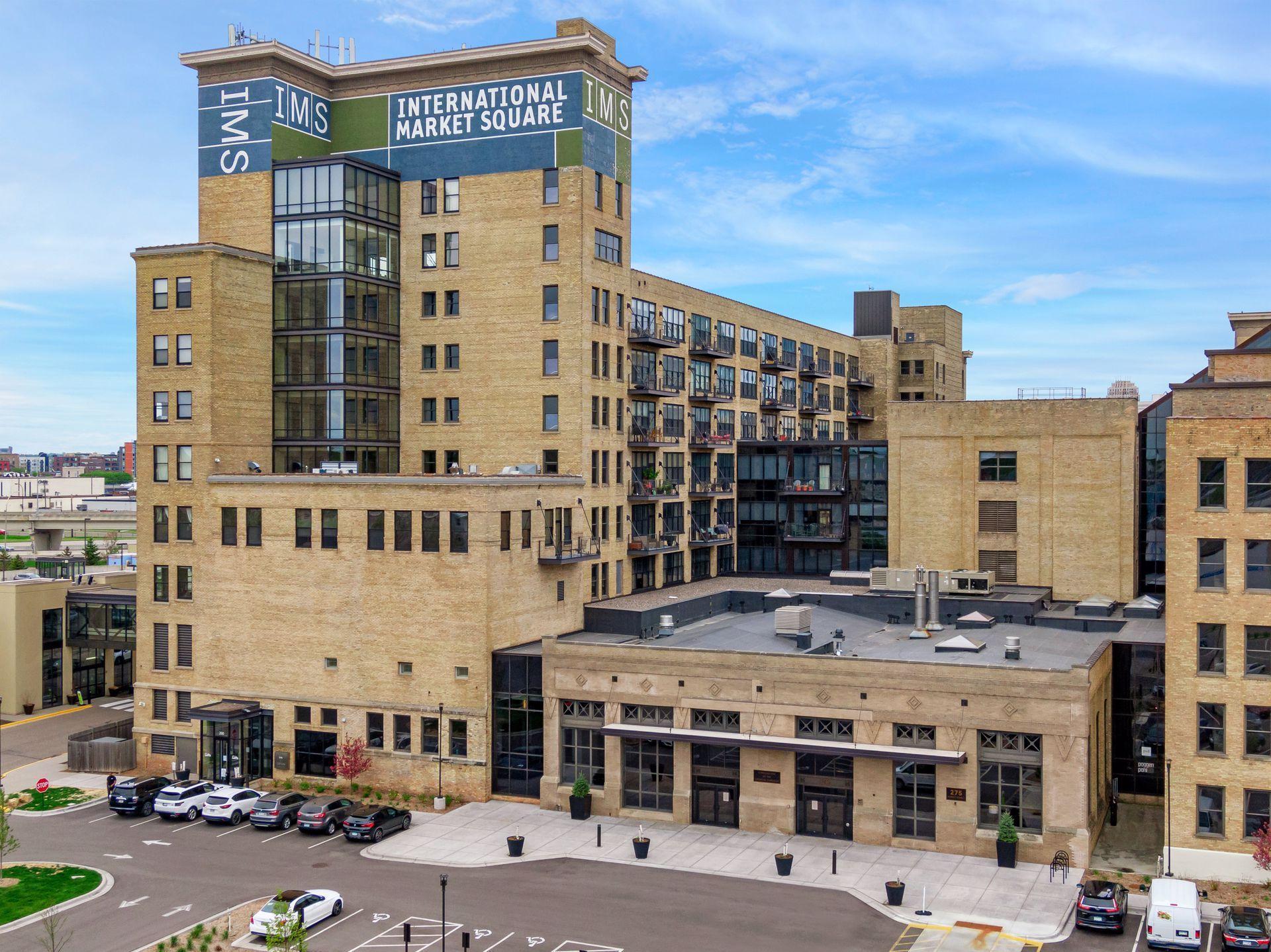 290 Market Street Unit: 806