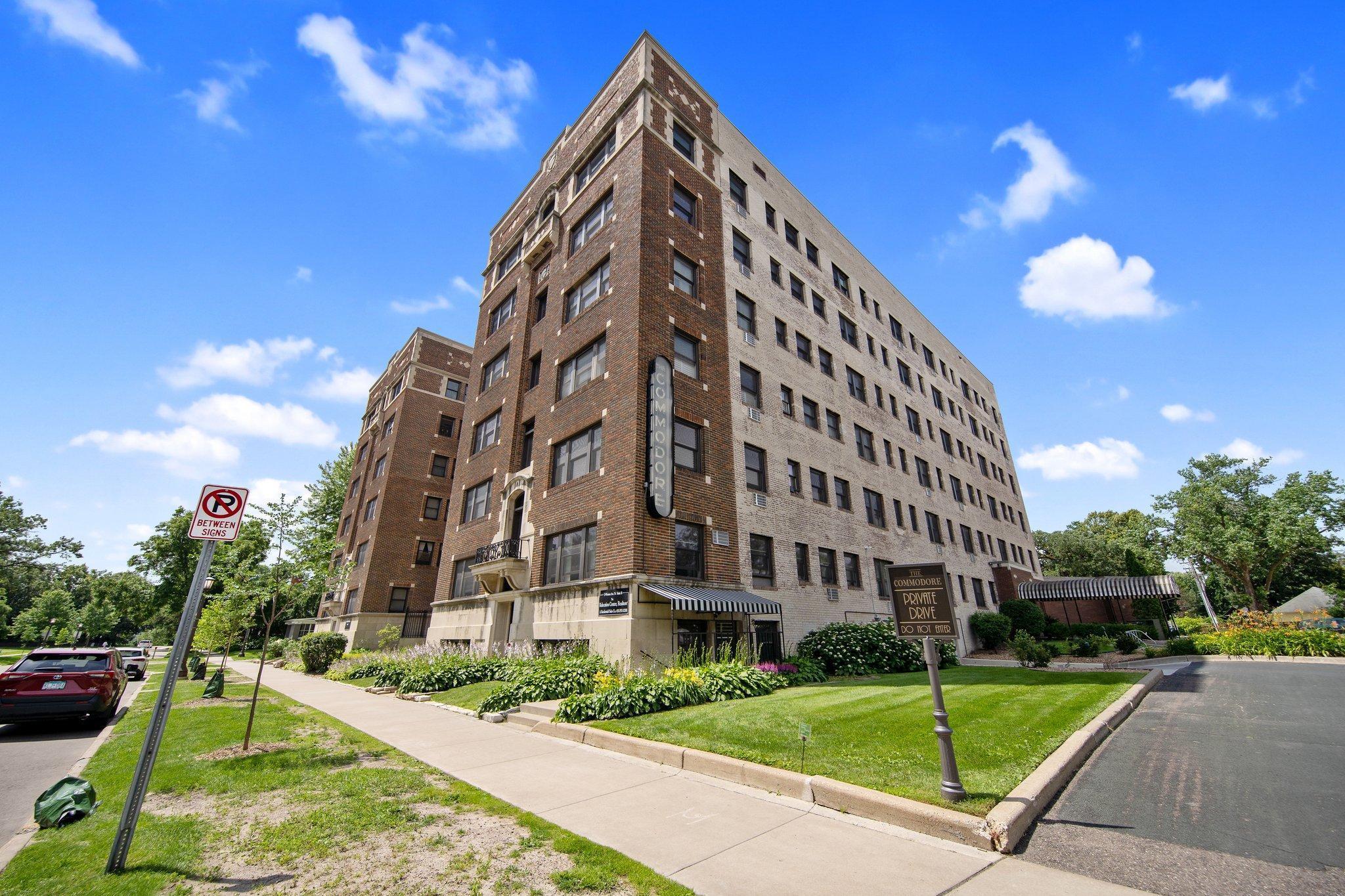 79 Western Avenue N Unit: 505
