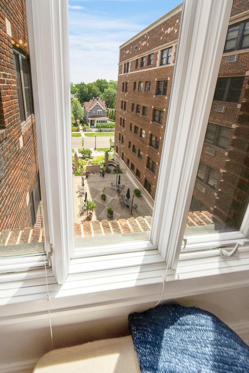 79 Western Avenue N Unit: 505