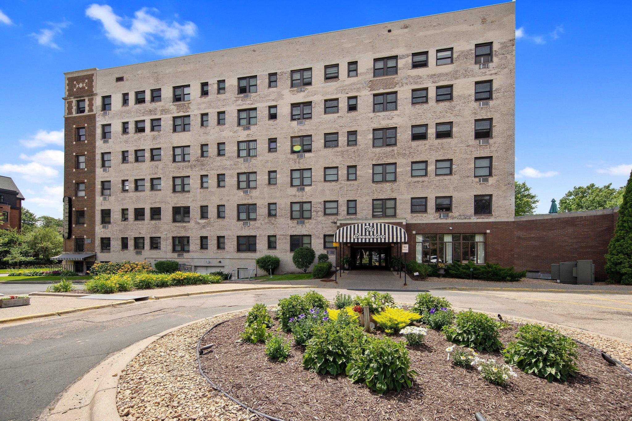 79 Western Avenue N Unit: 505