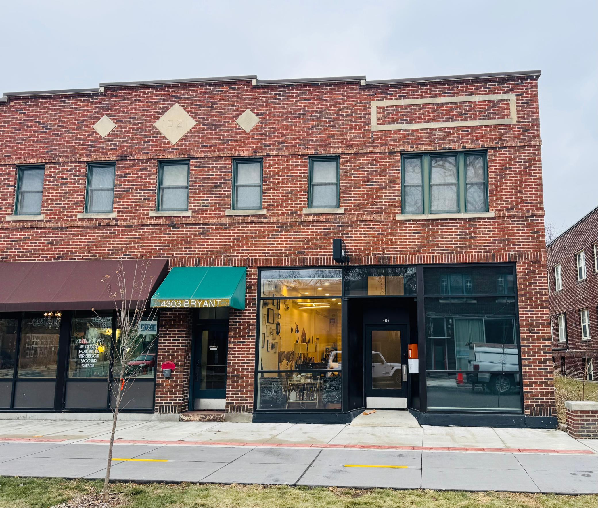 4301 Bryant Avenue S Unit: 4