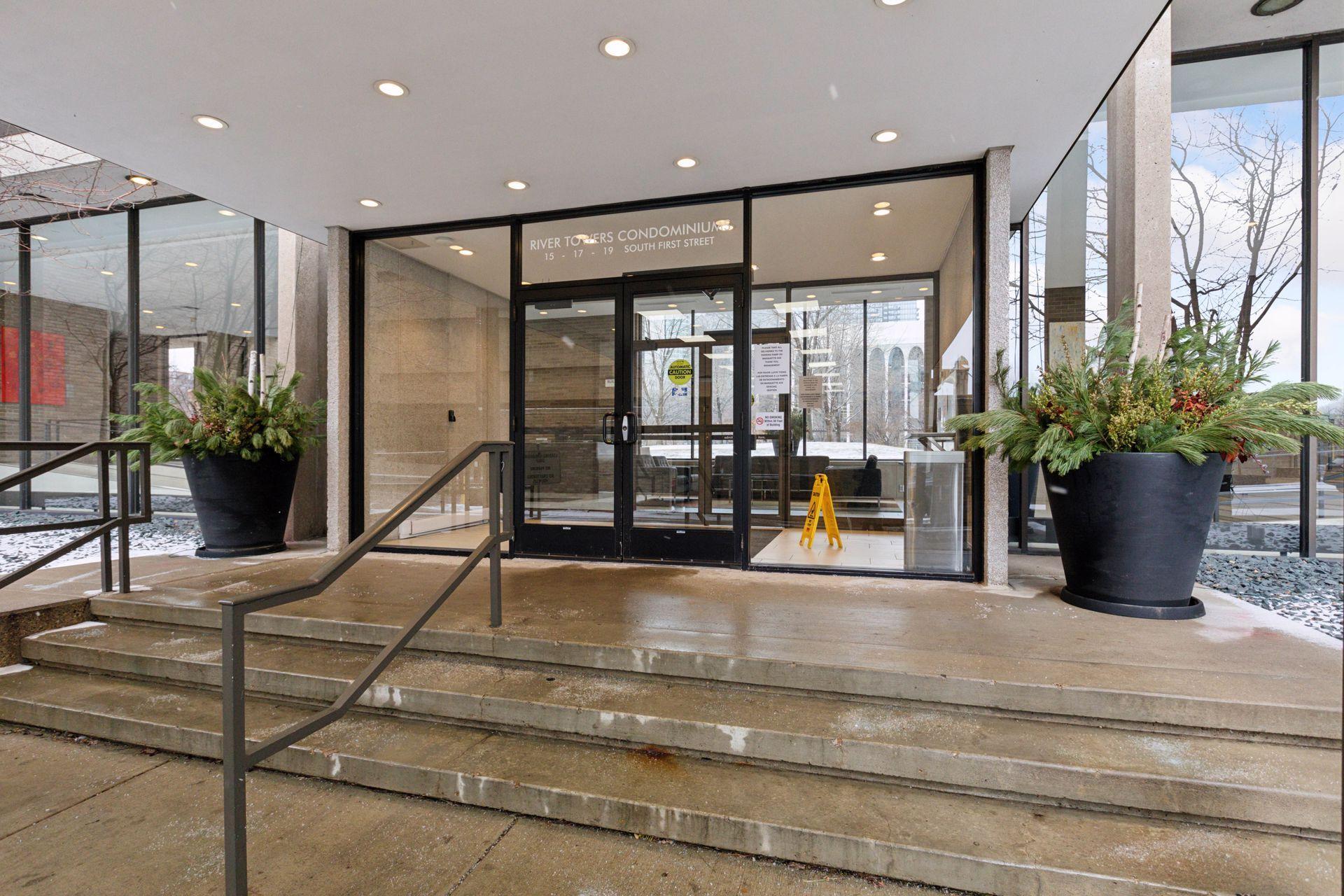 15 S 1st Street Unit: A520