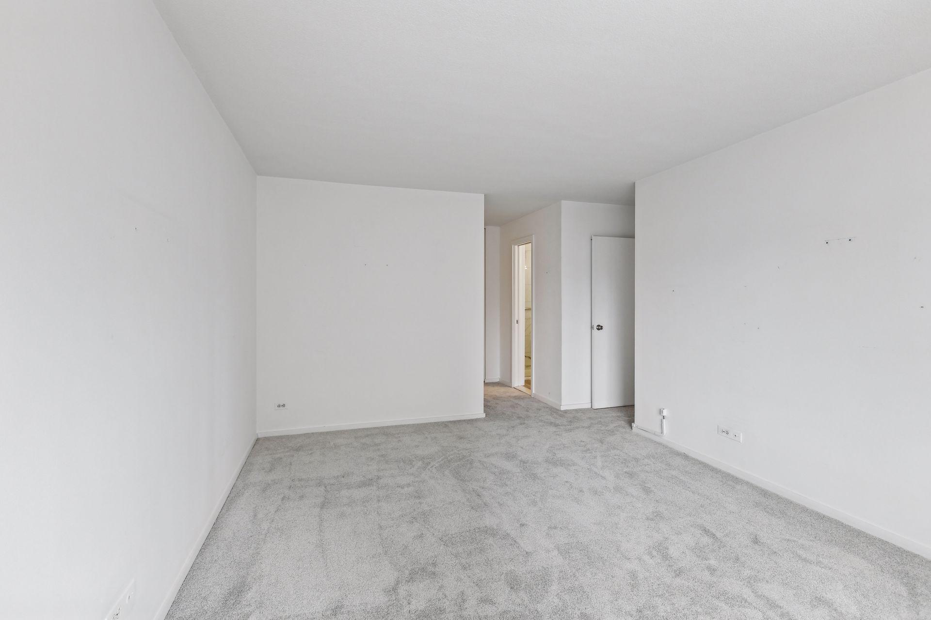 15 S 1st Street Unit: A520