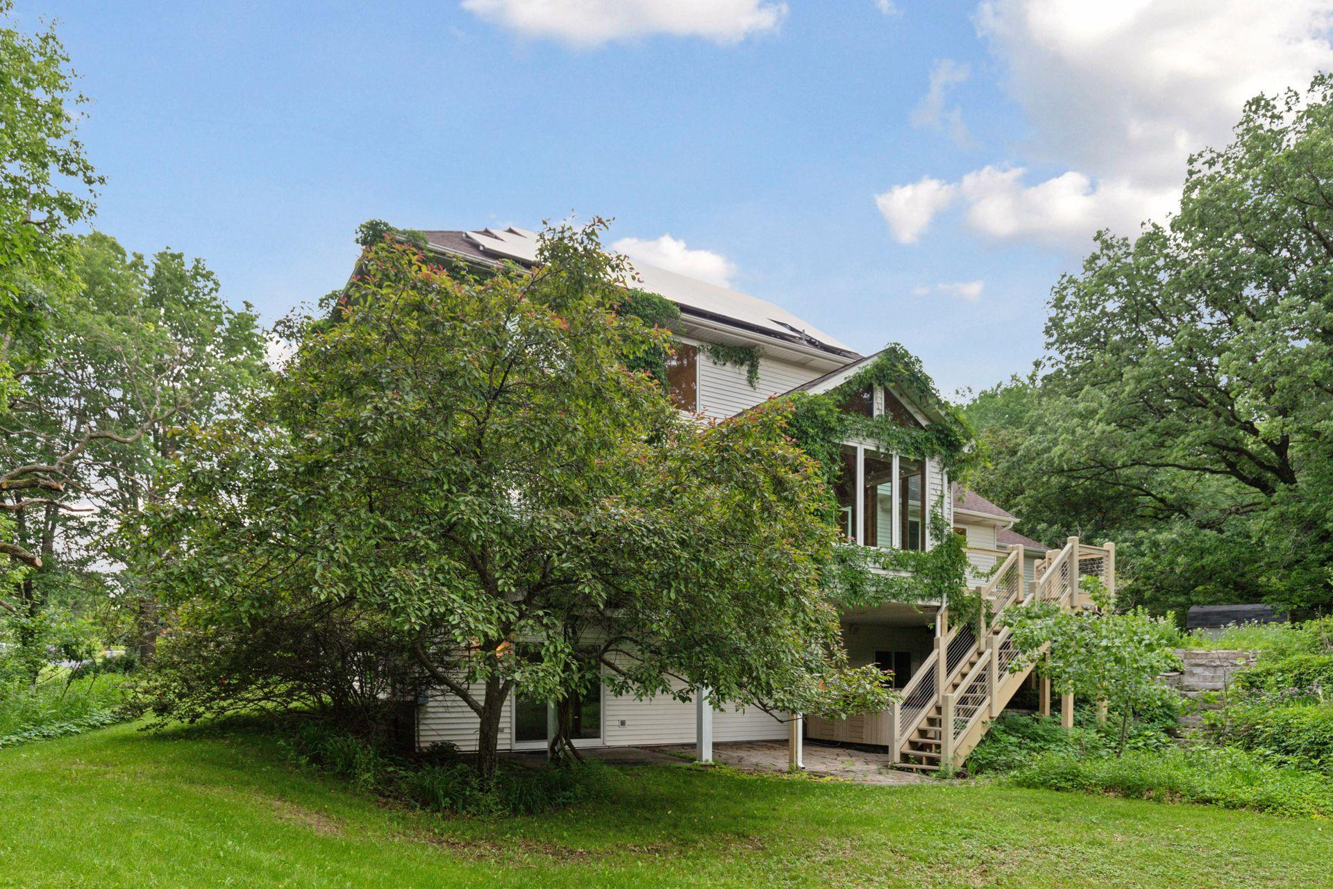 9568 57th Street N
