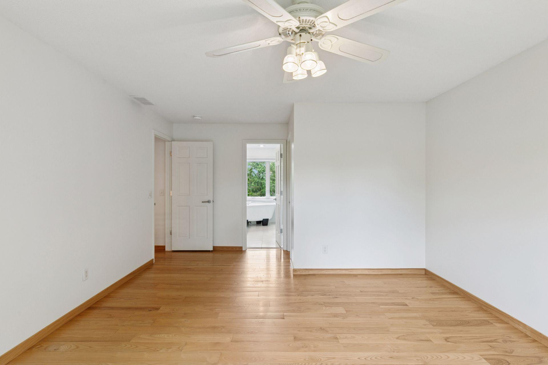 9568 57th Street N