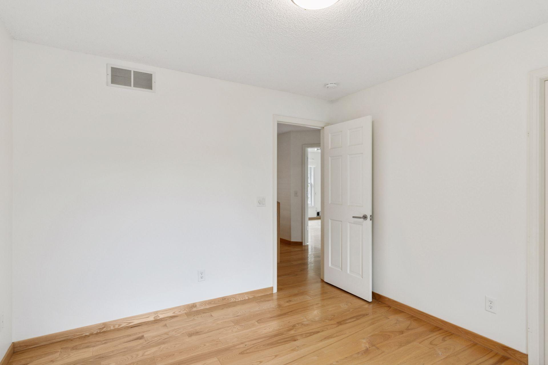 9568 57th Street N