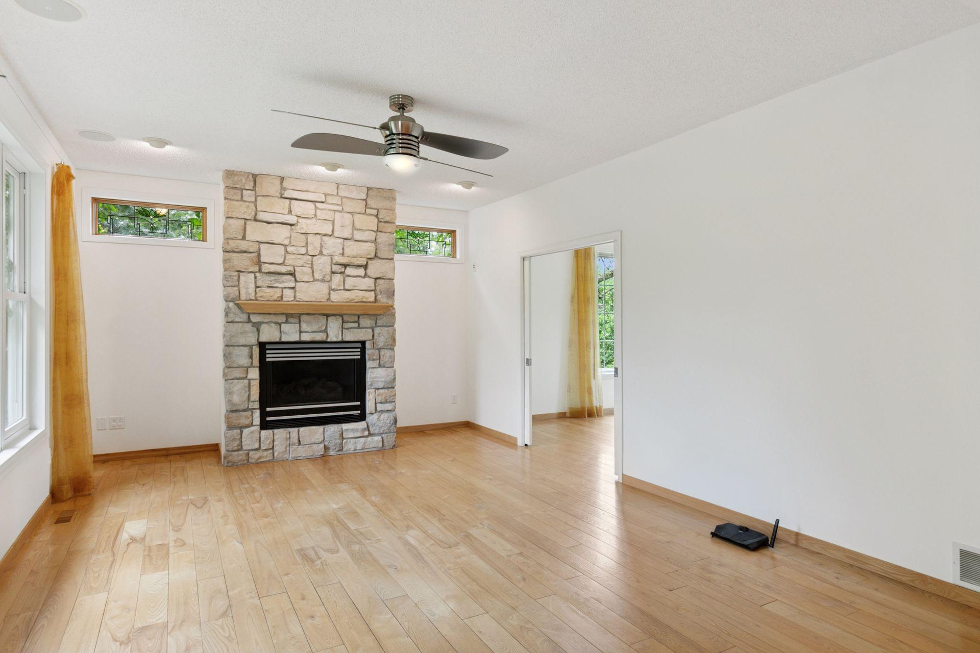 9568 57th Street N
