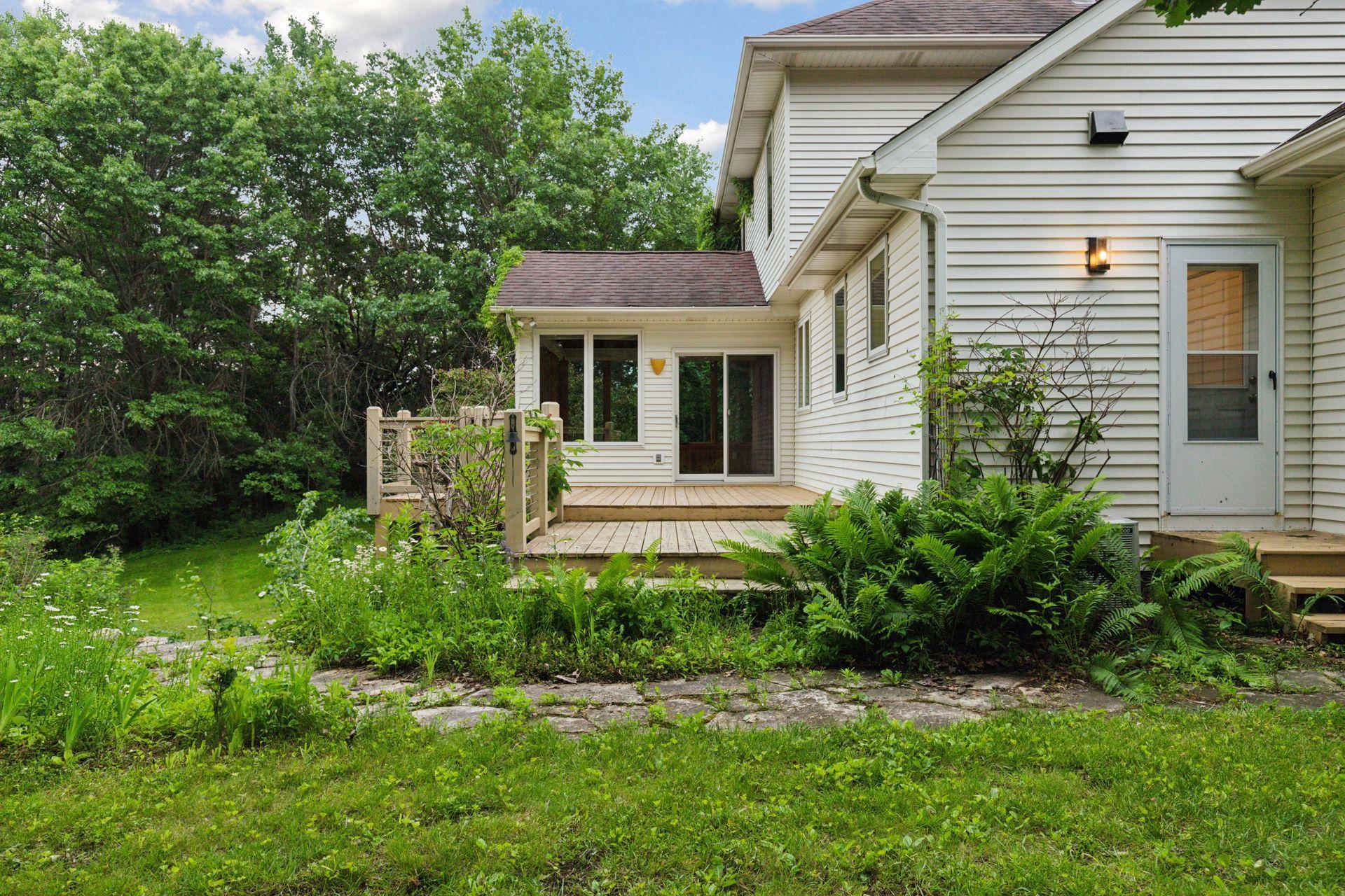 9568 57th Street N