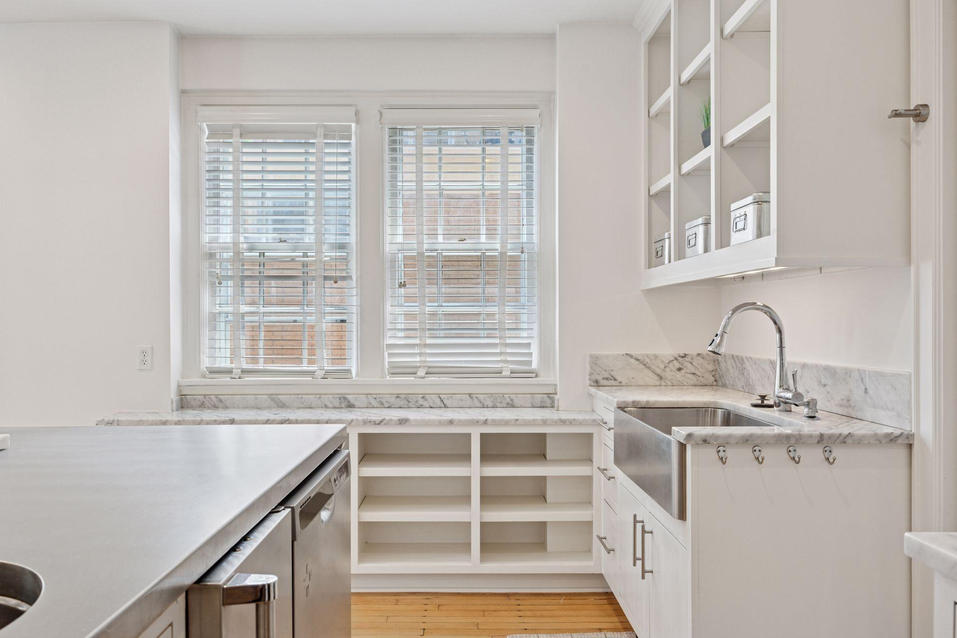 1785 Dupont Avenue S