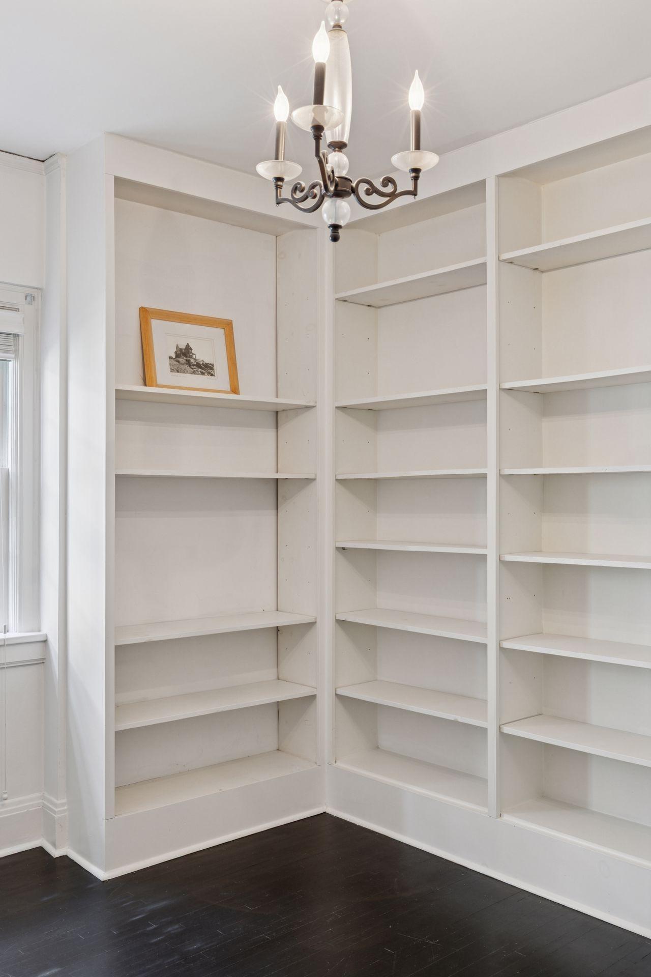 1785 Dupont Avenue S