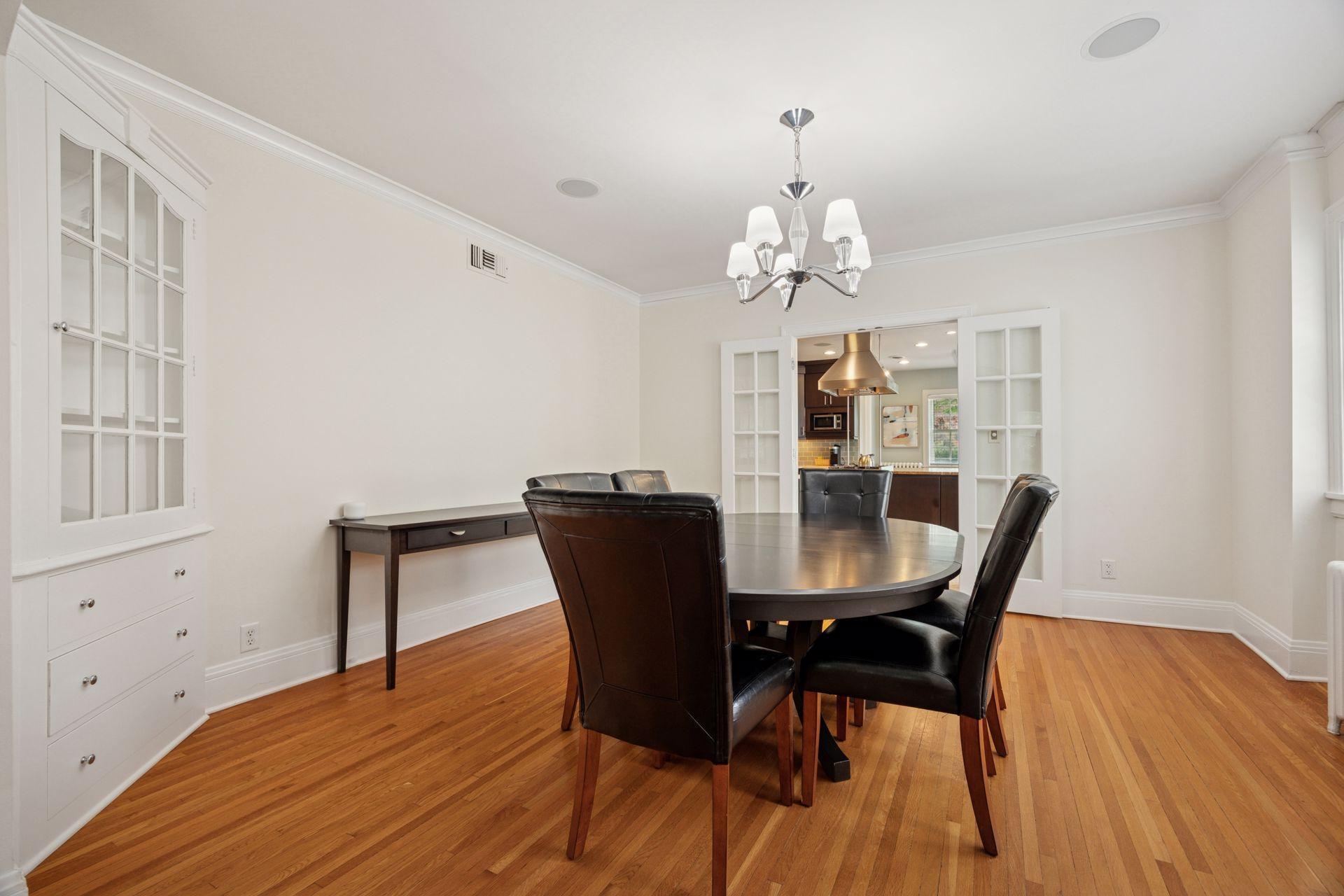 1785 Dupont Avenue S