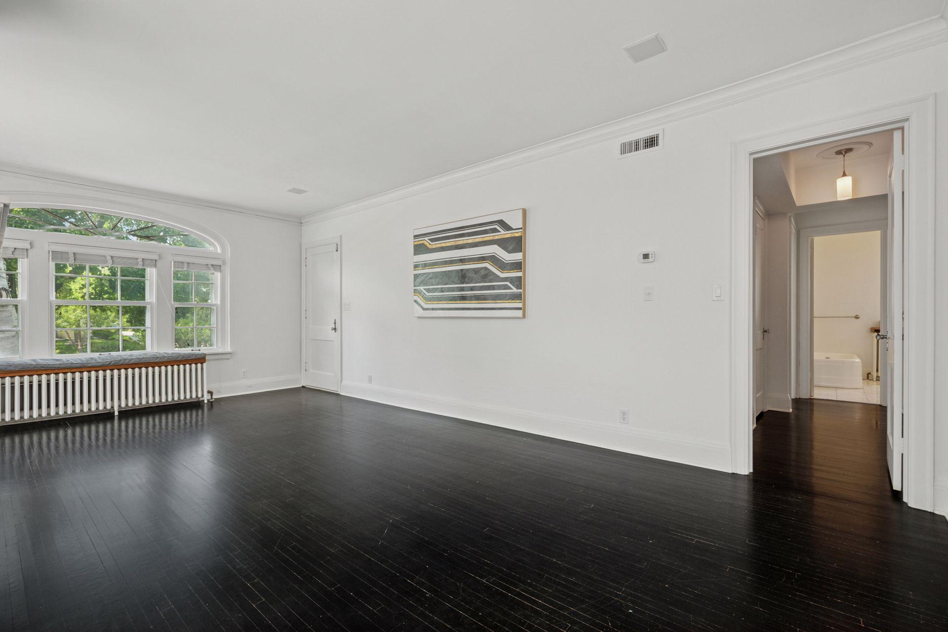 1785 Dupont Avenue S