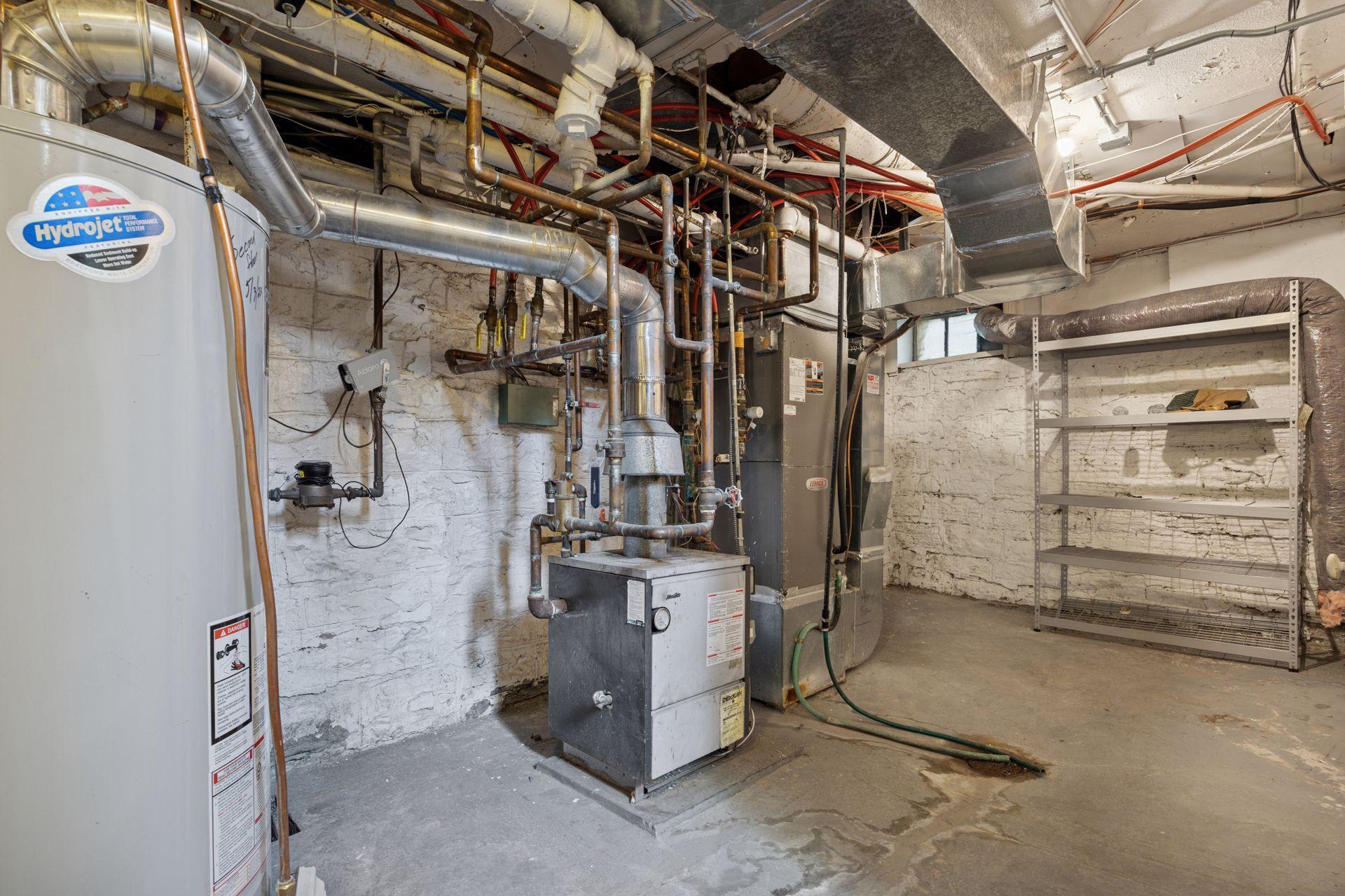 1785 Dupont Avenue S