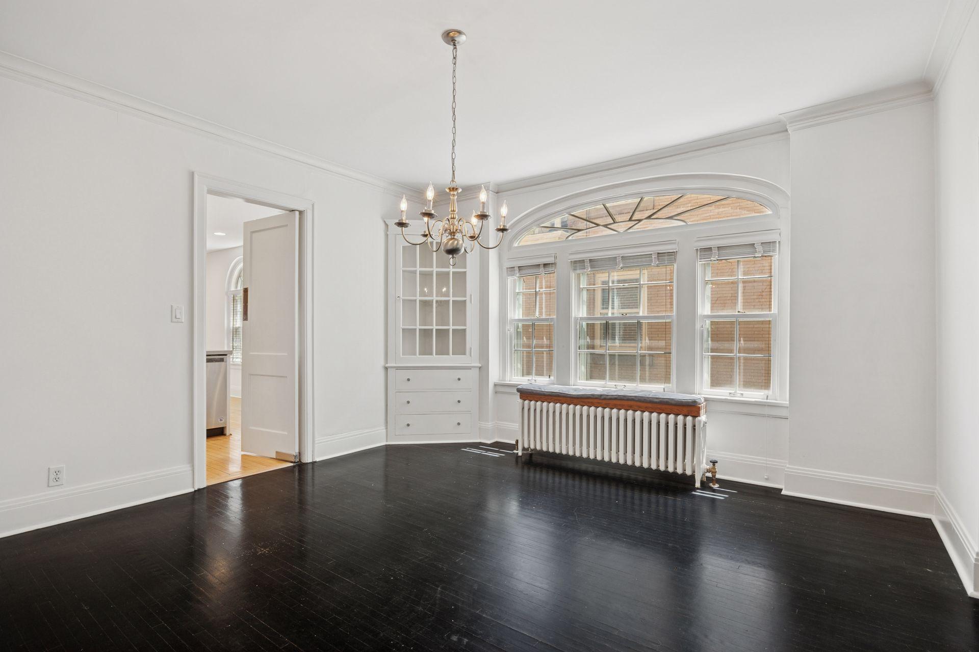 1785 Dupont Avenue S