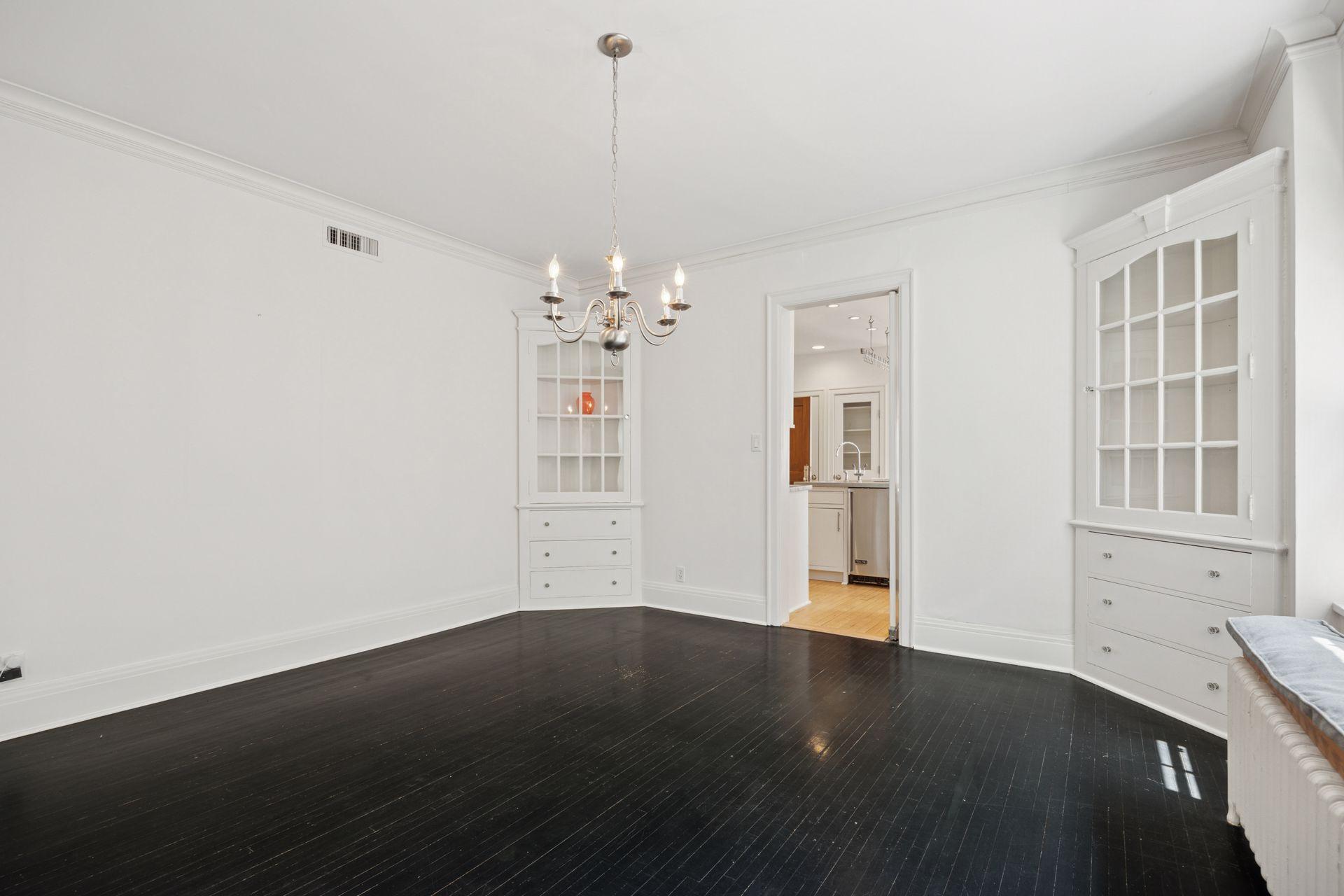 1785 Dupont Avenue S