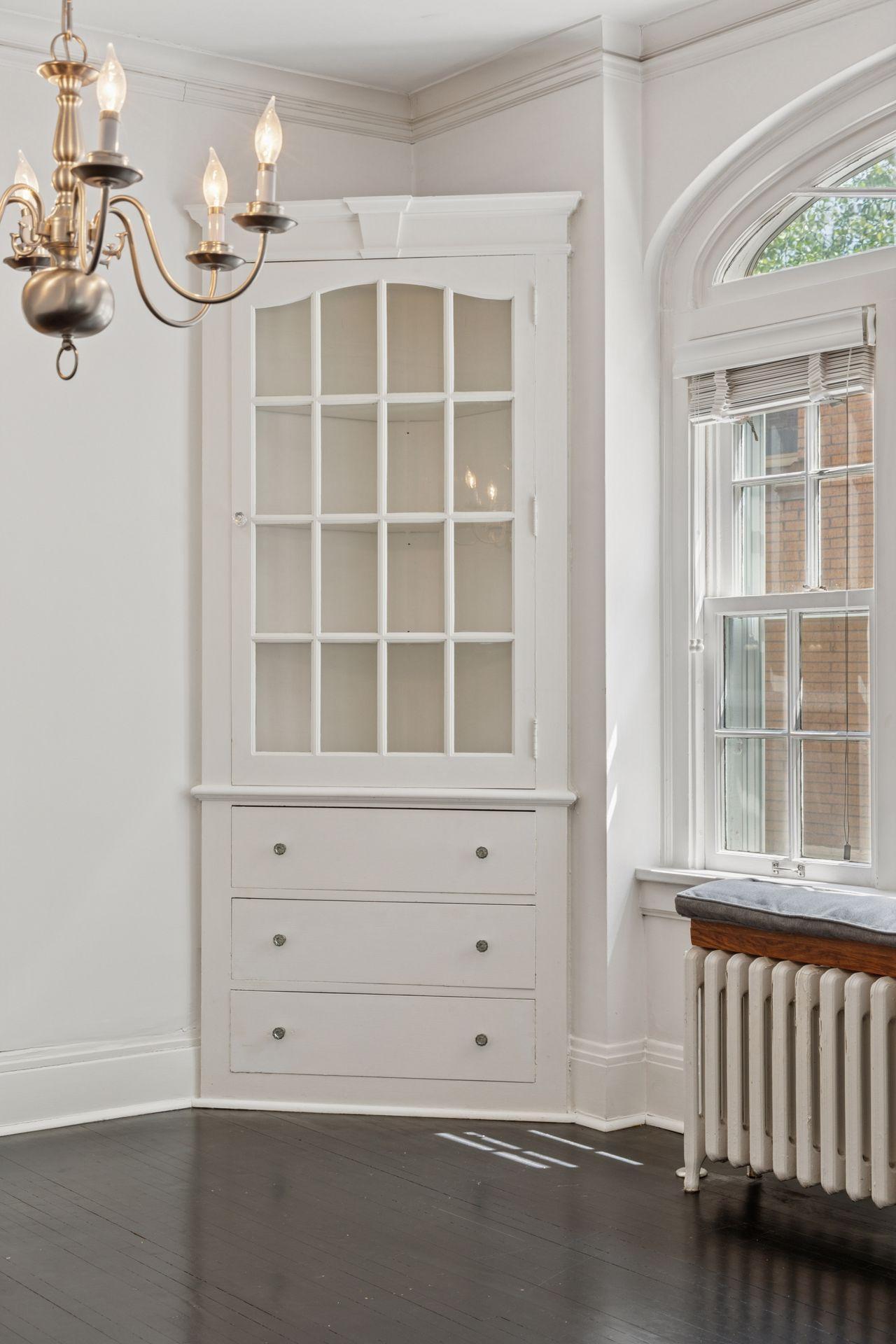 1785 Dupont Avenue S