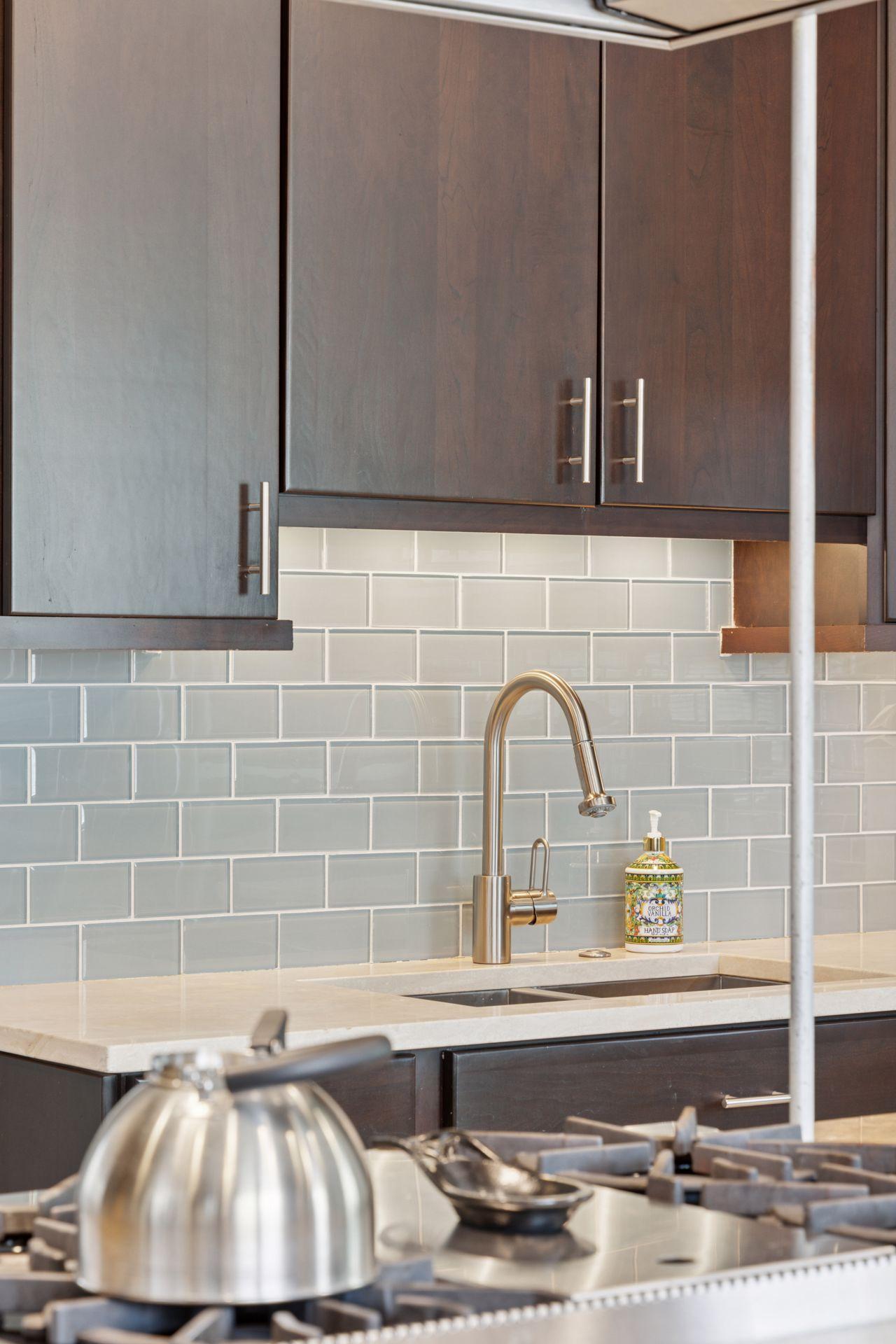 1785 Dupont Avenue S