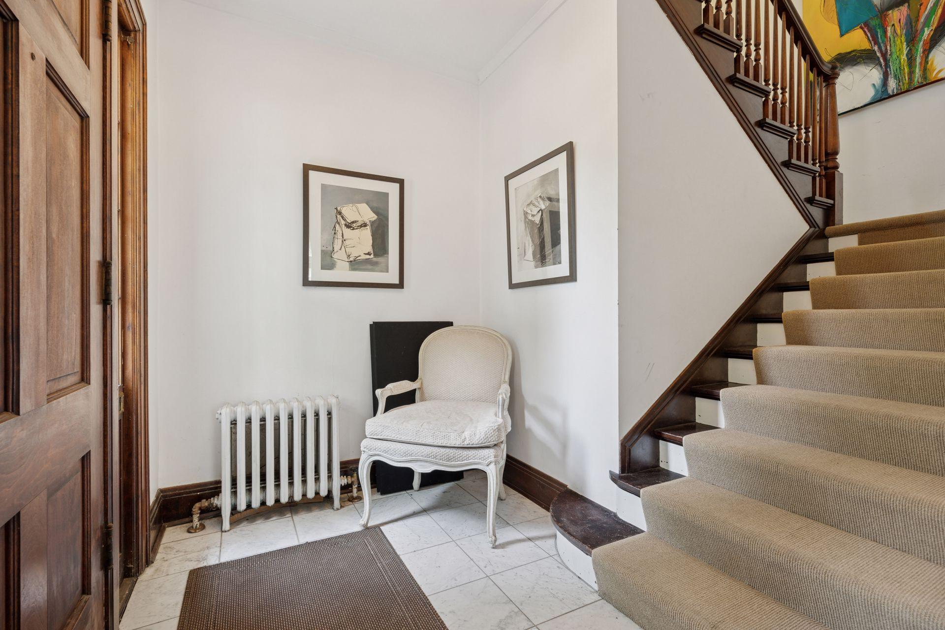 1785 Dupont Avenue S