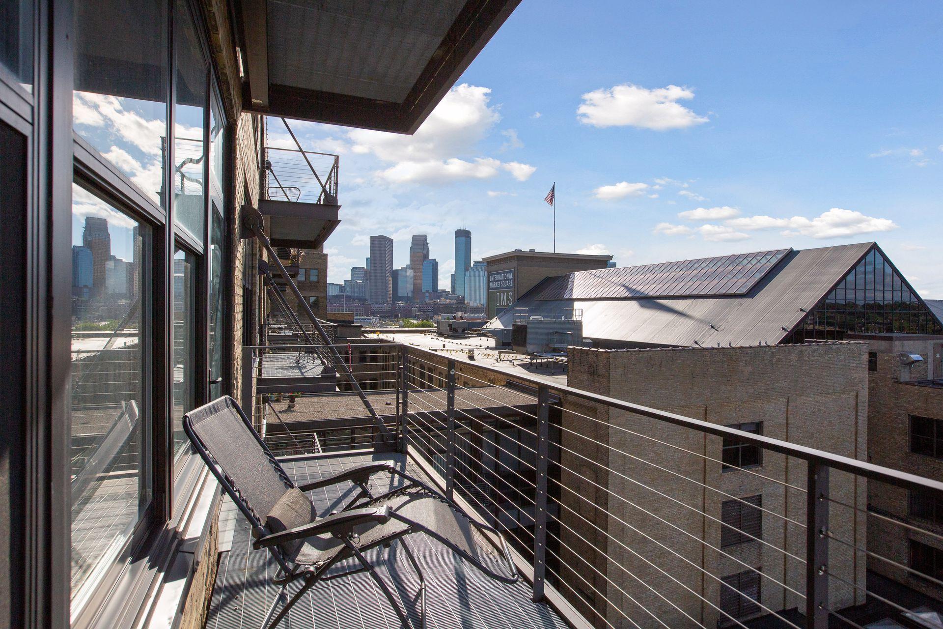290 Market Street Unit: 716
