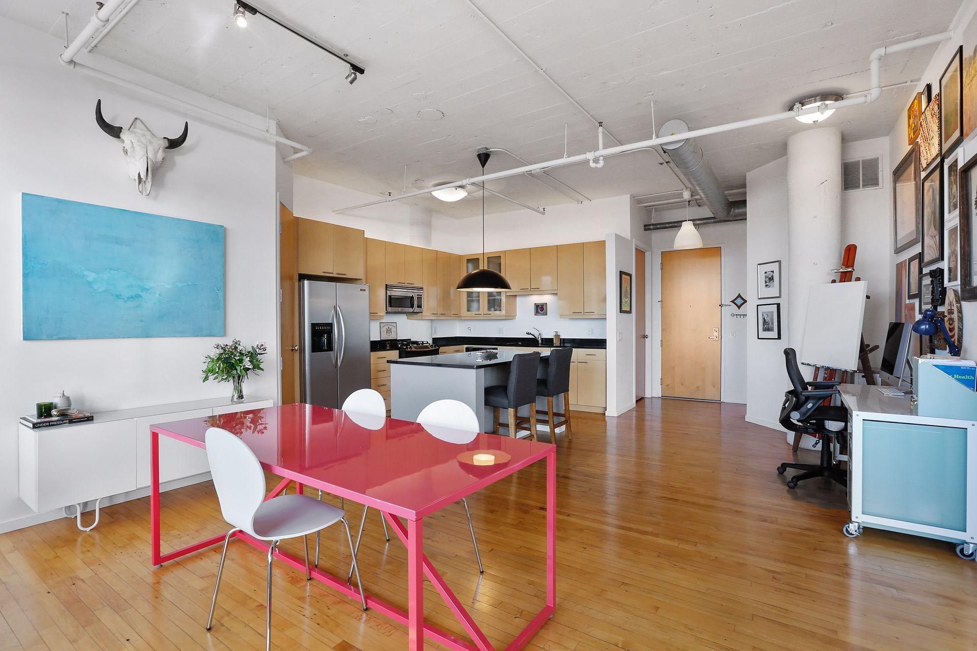 290 Market Street Unit: 716