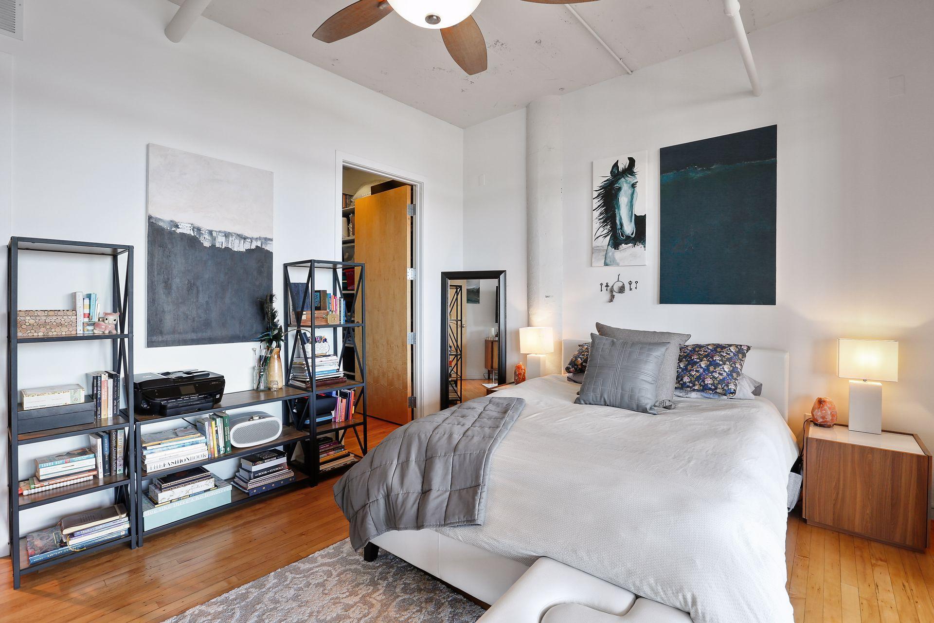 290 Market Street Unit: 716