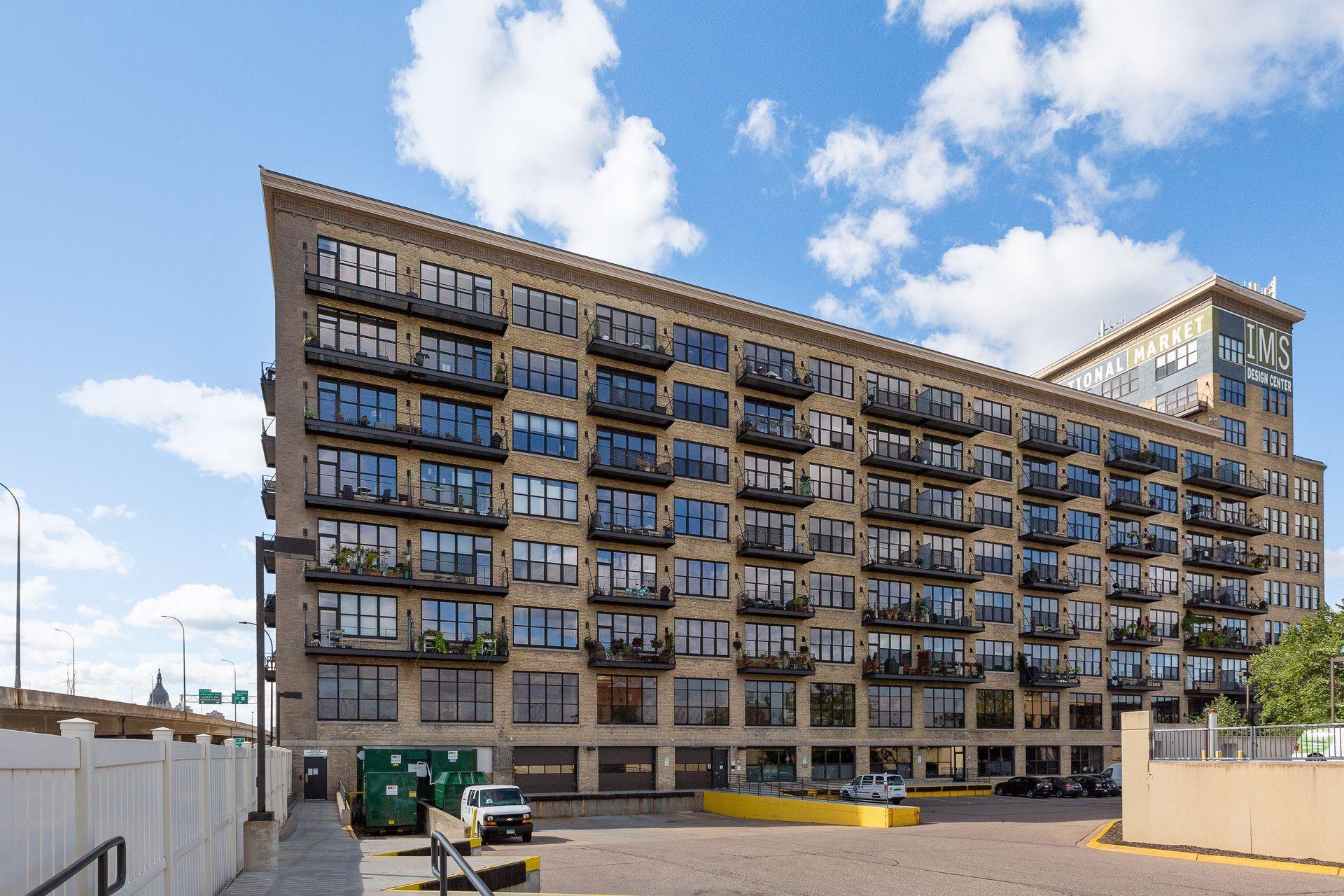 290 Market Street Unit: 716