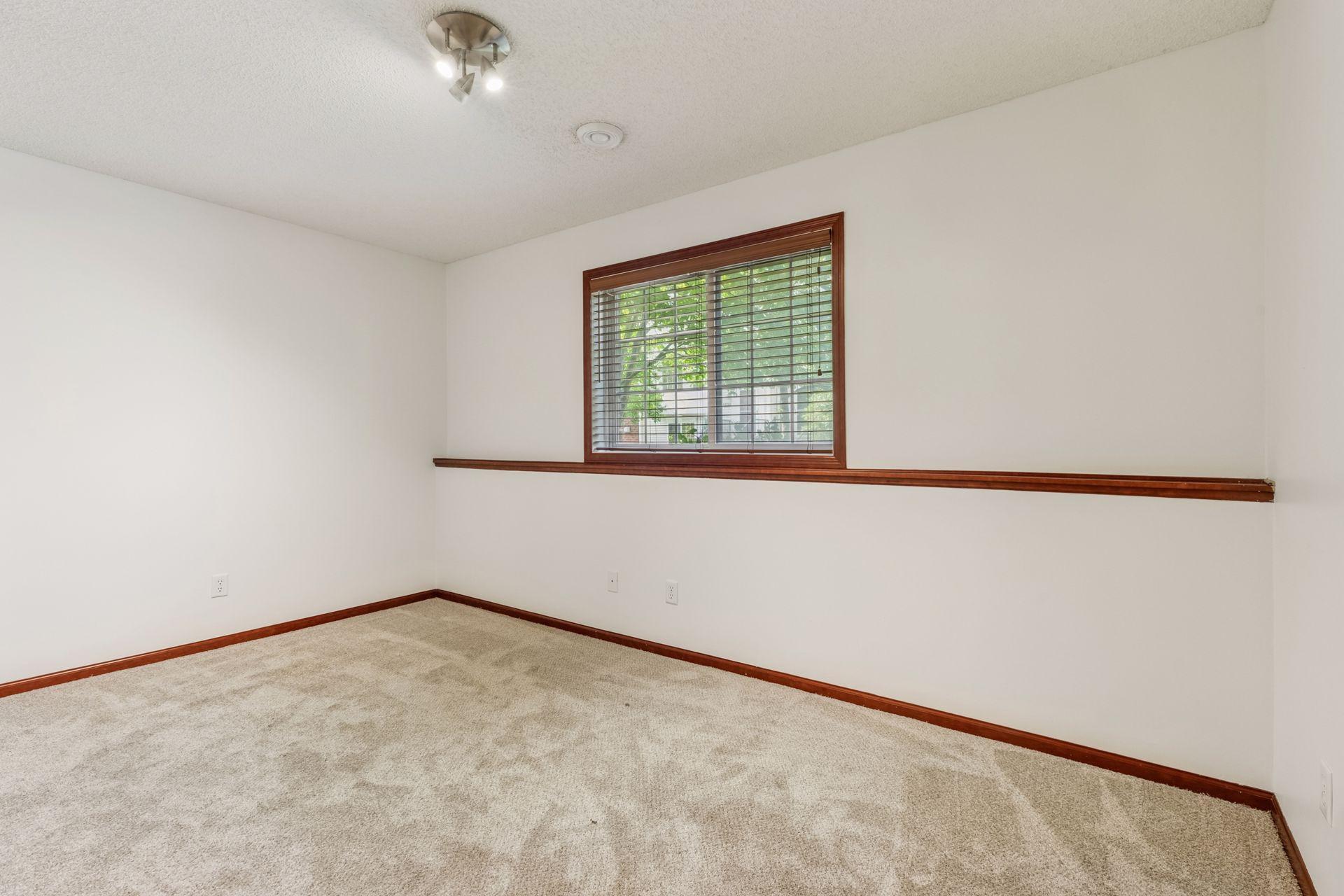 5209 Scott Lane