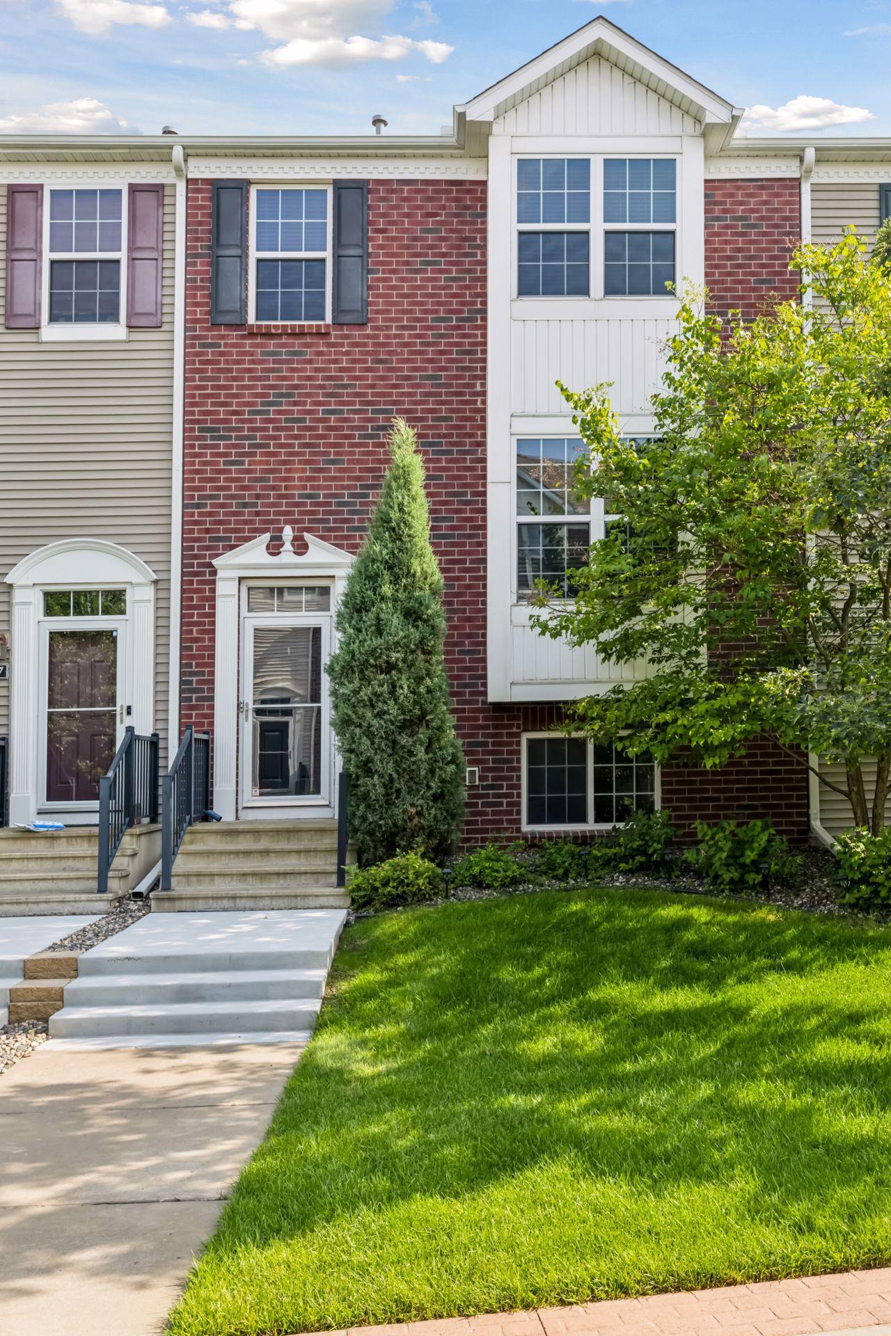 5209 Scott Lane