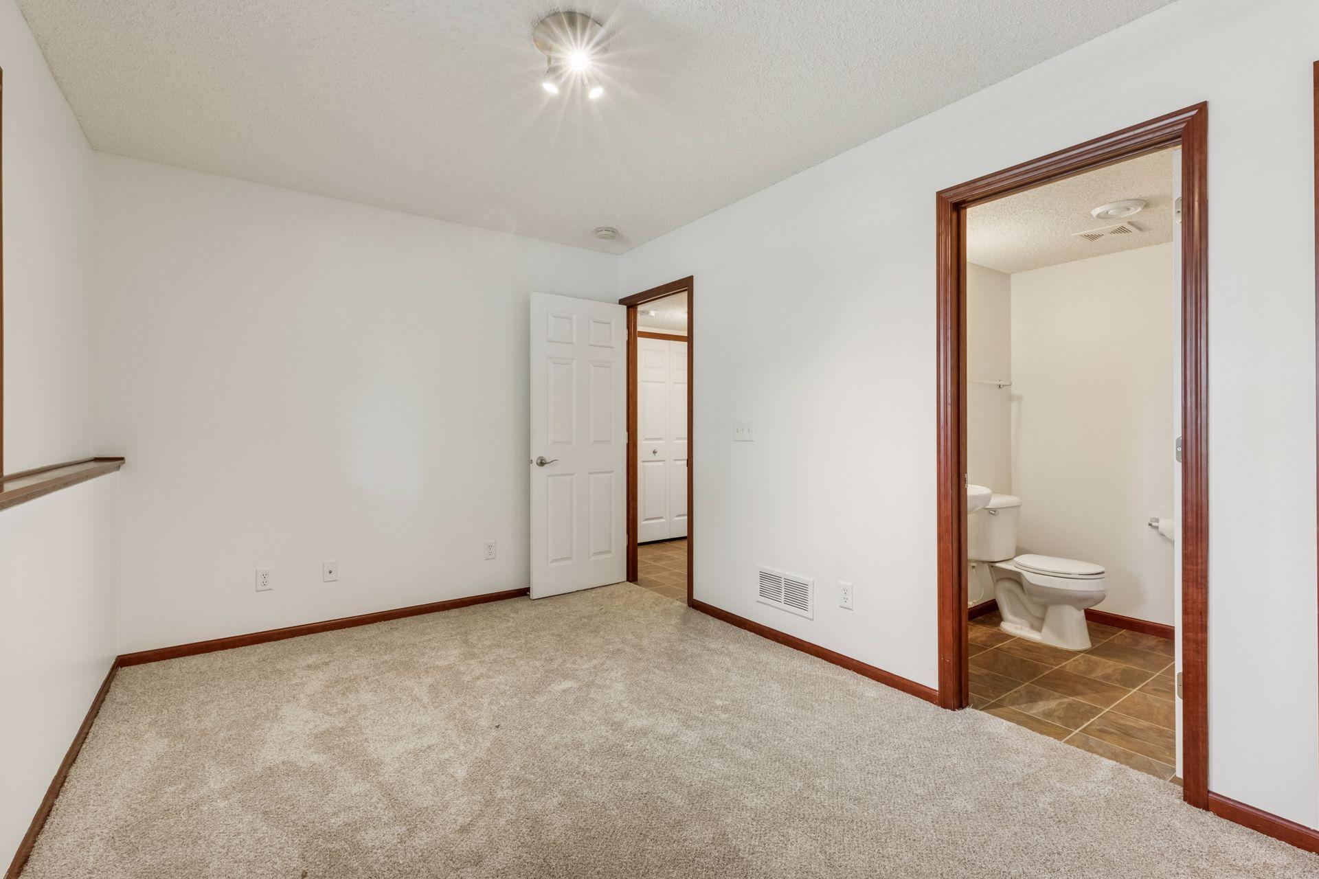 5209 Scott Lane