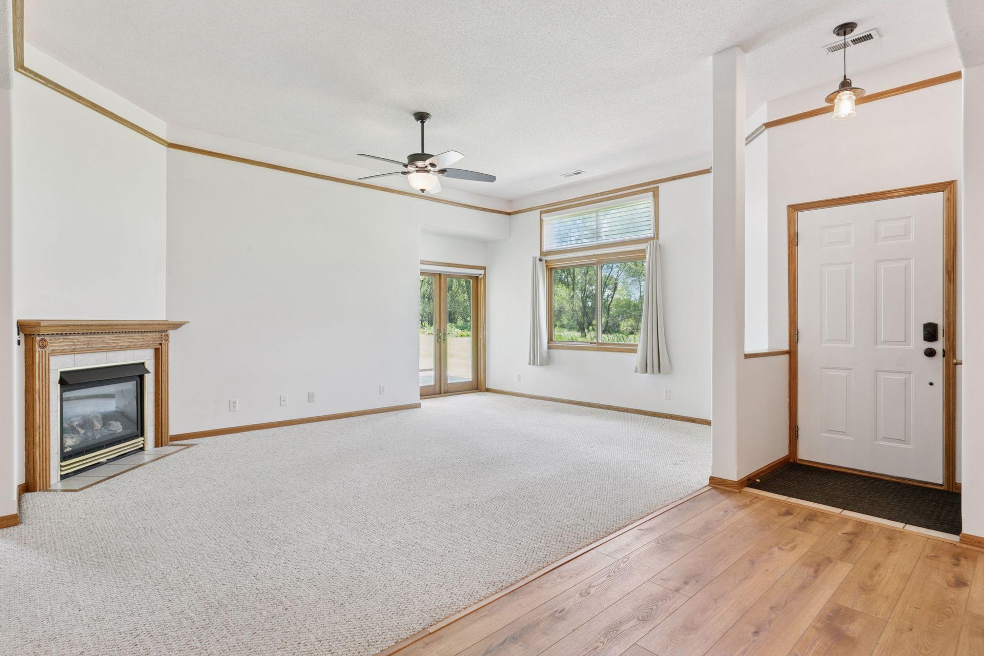 921 Meadowood Lane Unit: 1