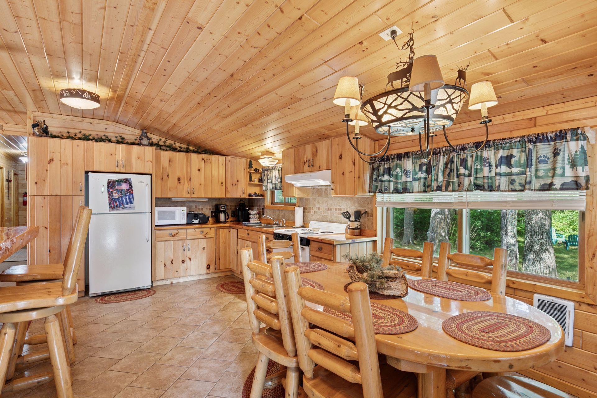 12281 N Pederson Road