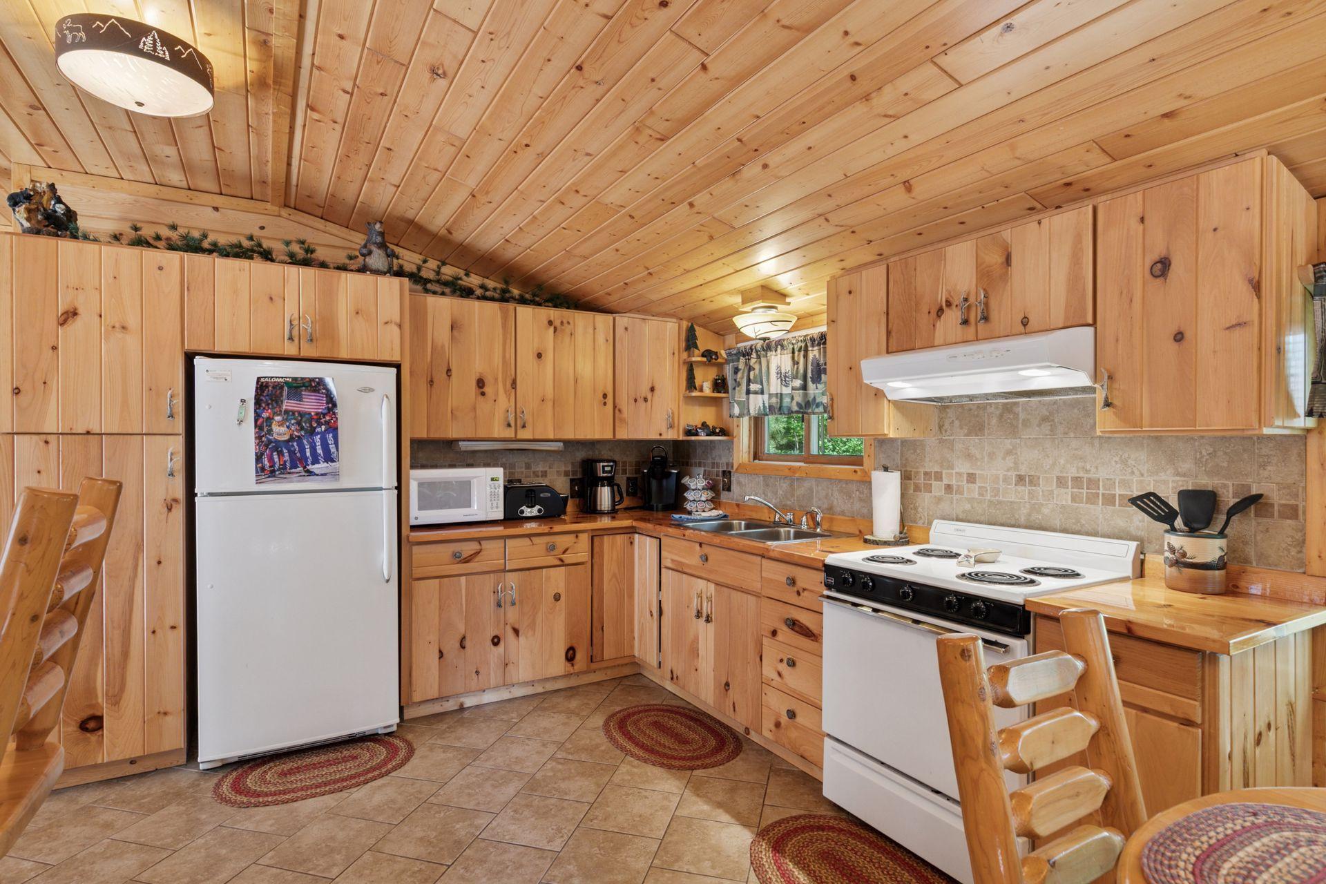 12281 N Pederson Road