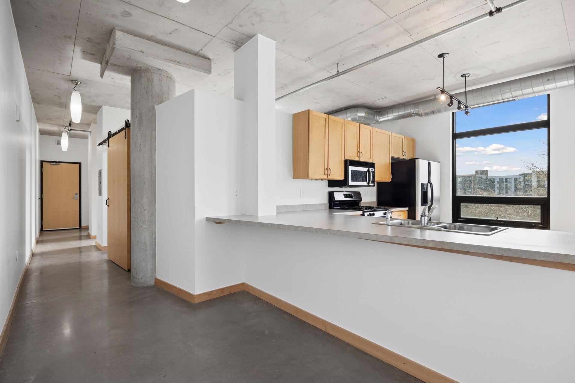 720 N 4th Street Unit: 301