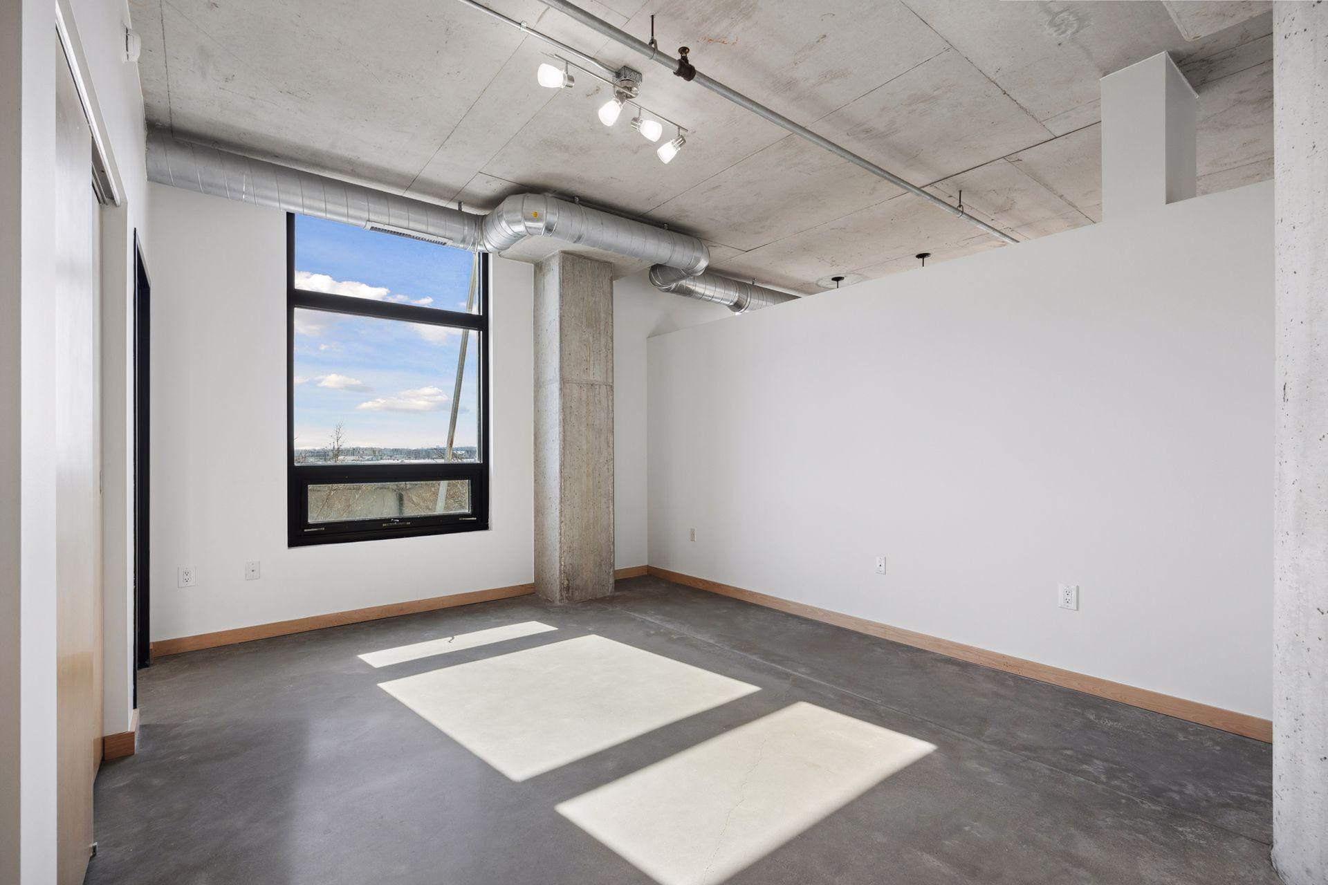 720 N 4th Street Unit: 301