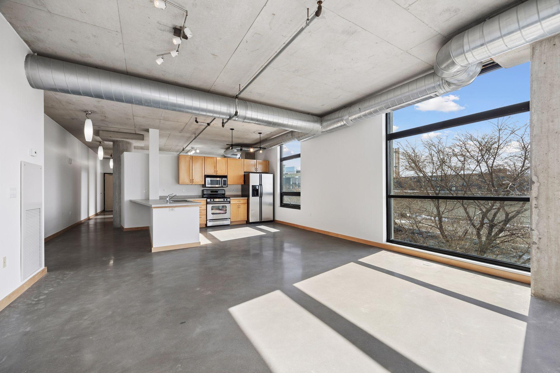 720 N 4th Street Unit: 301