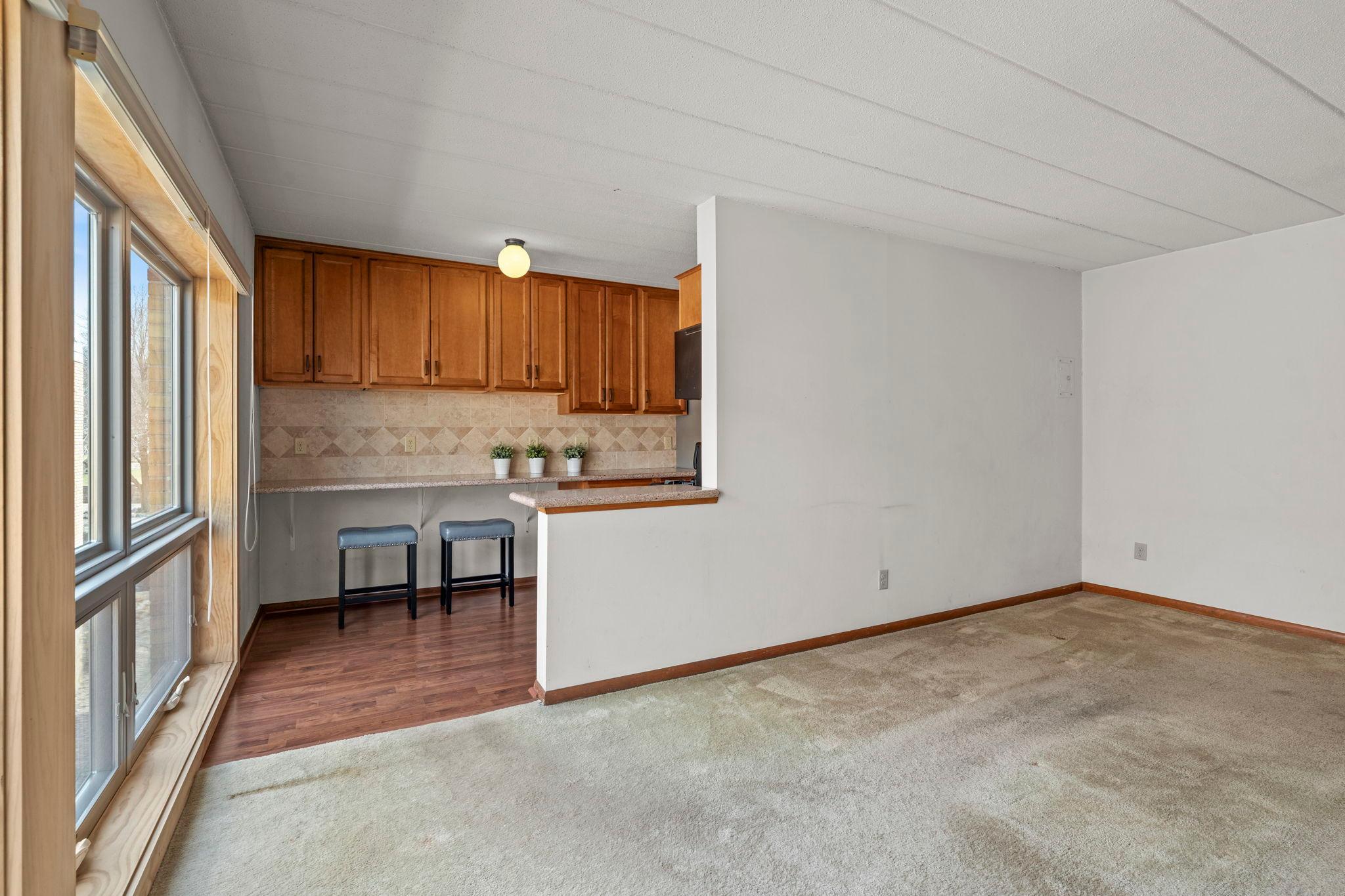 4236 Upton Avenue S Unit: 303