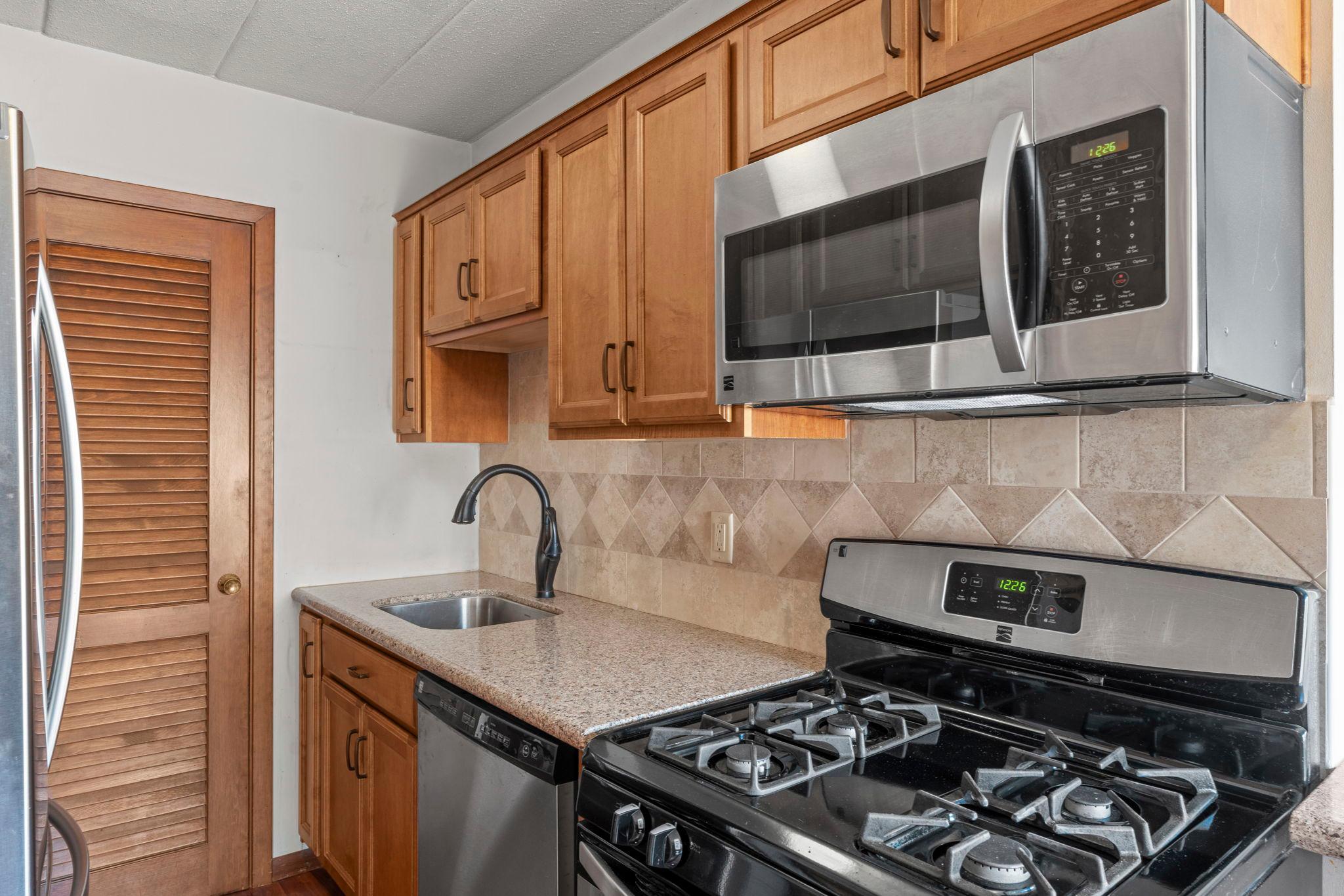 4236 Upton Avenue S Unit: 303