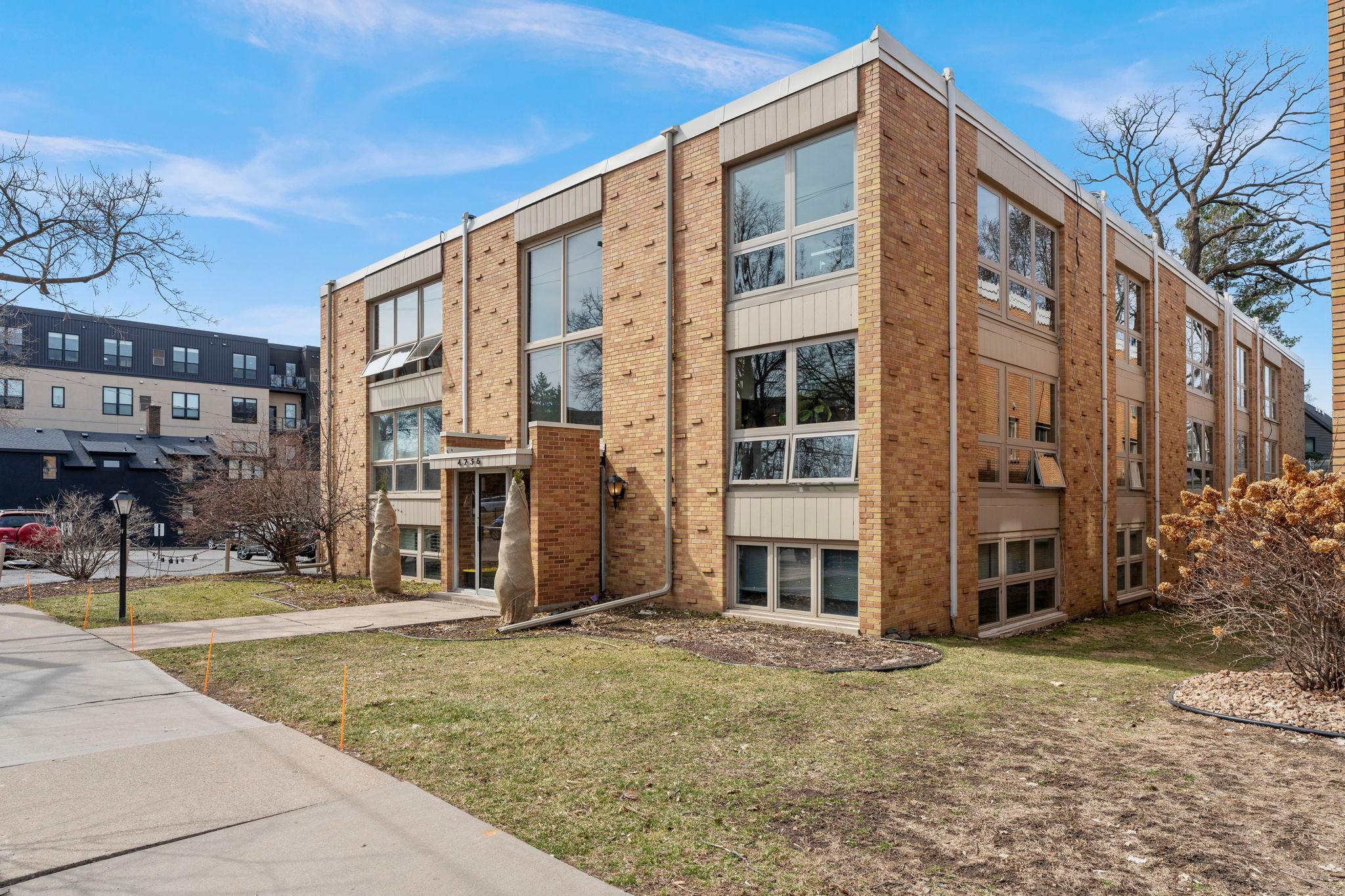 4236 Upton Avenue S Unit: 303