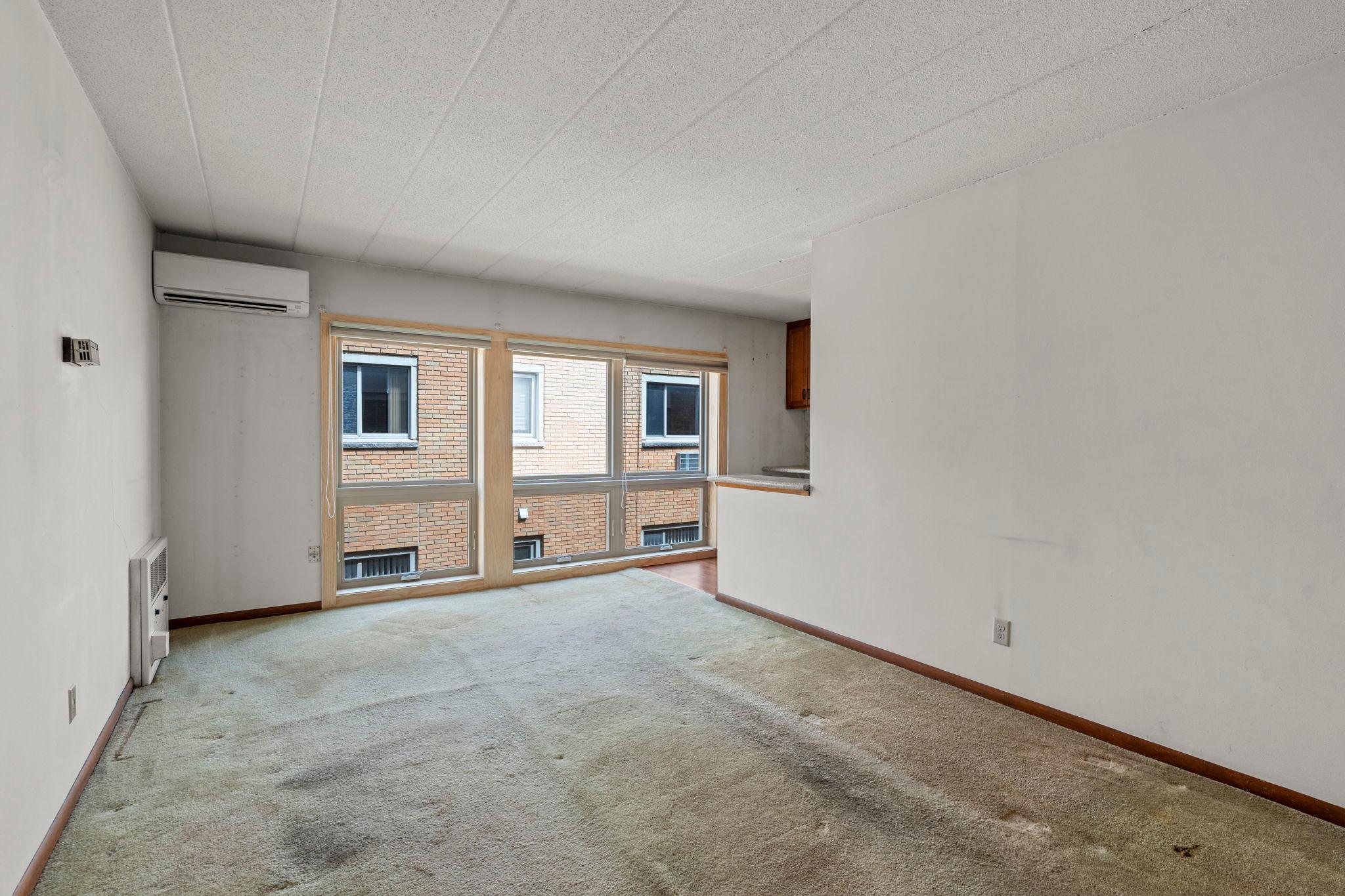 4236 Upton Avenue S Unit: 303