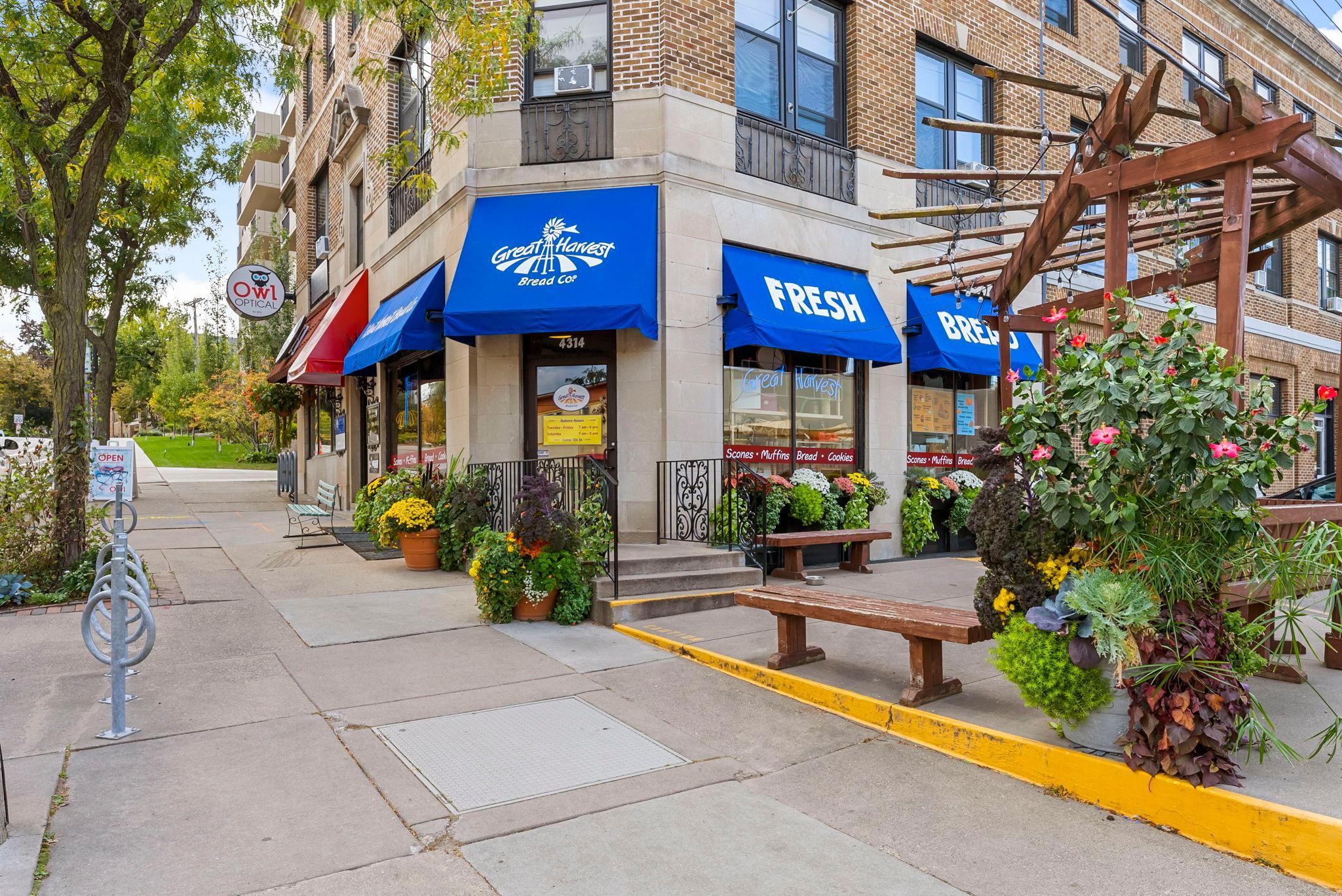 4236 Upton Avenue S Unit: 303