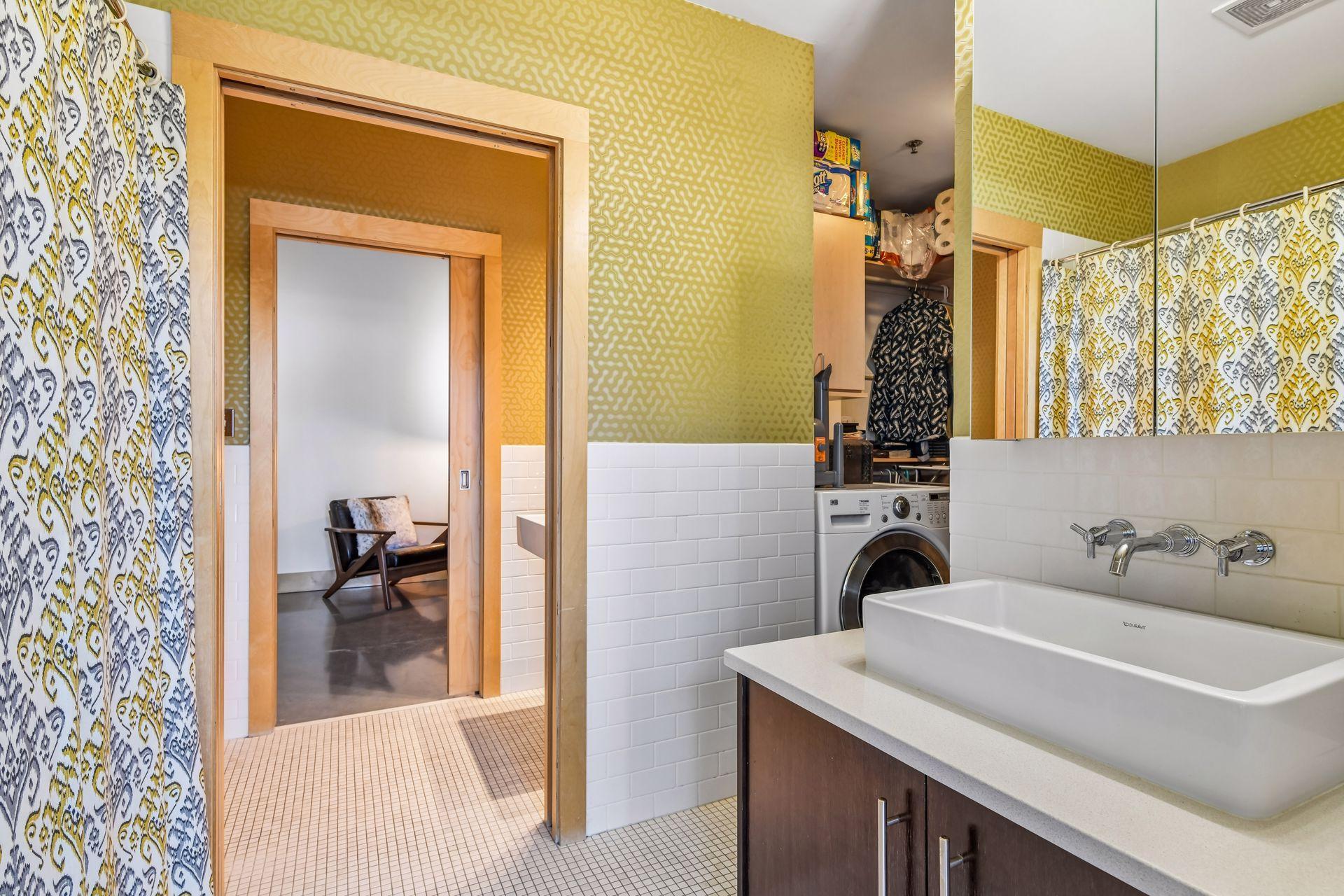 345 6th Avenue N Unit: 504
