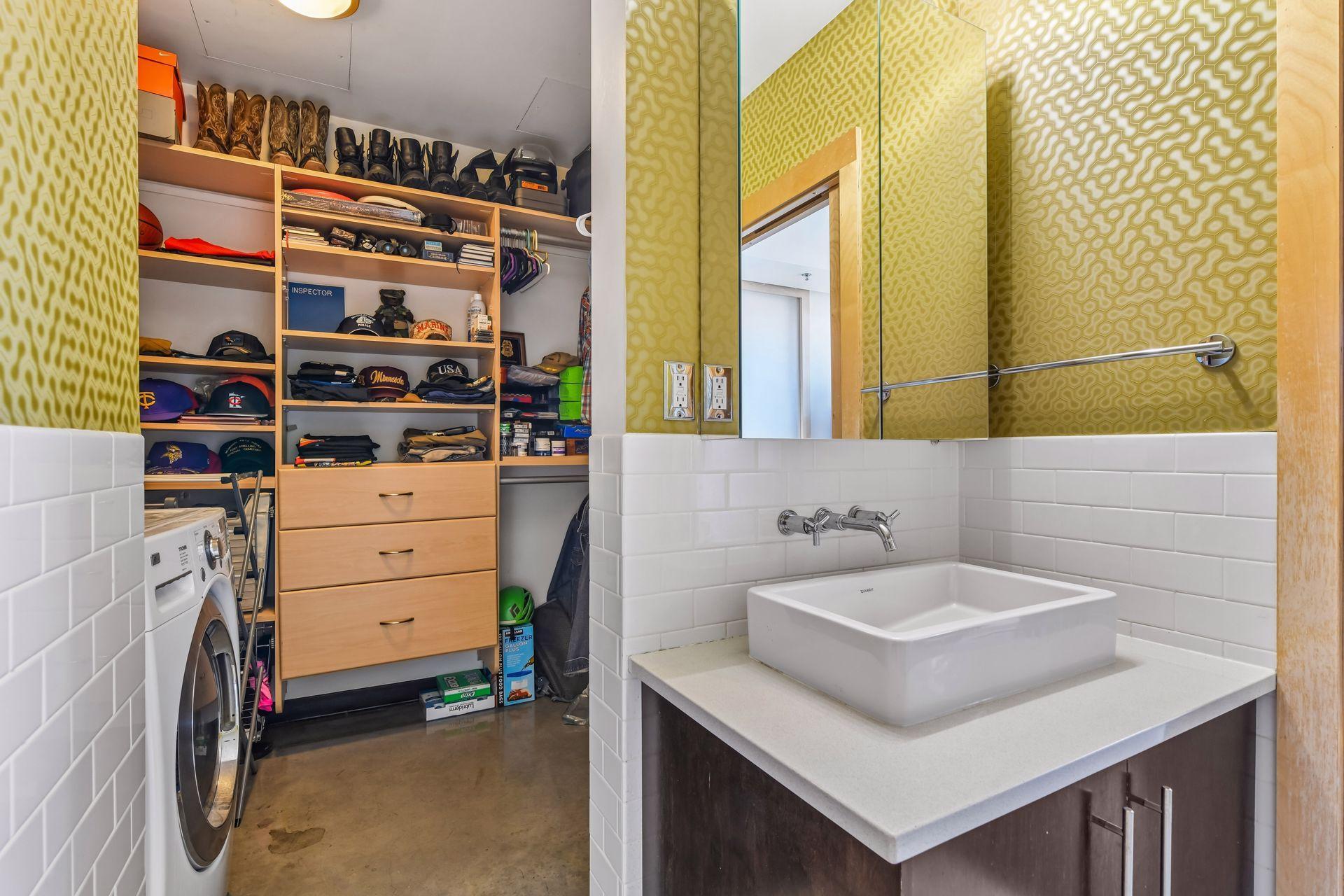345 6th Avenue N Unit: 504