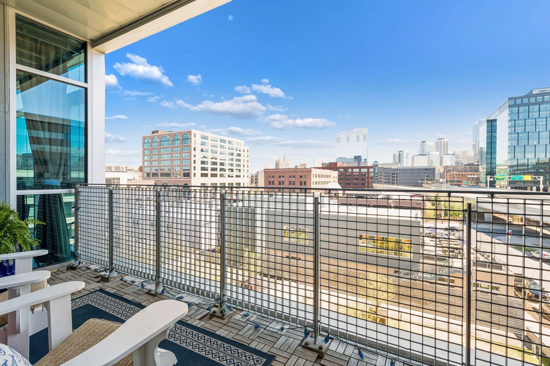 345 6th Avenue N Unit: 504